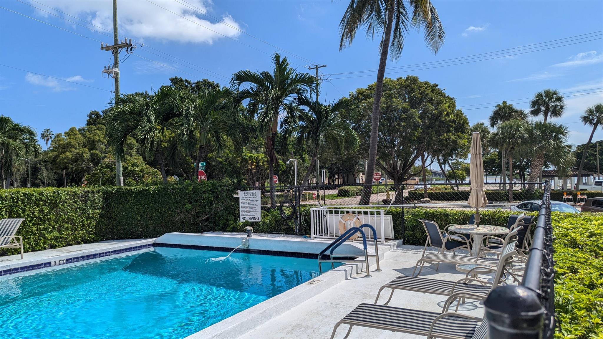 101 S Golfview Road 2
