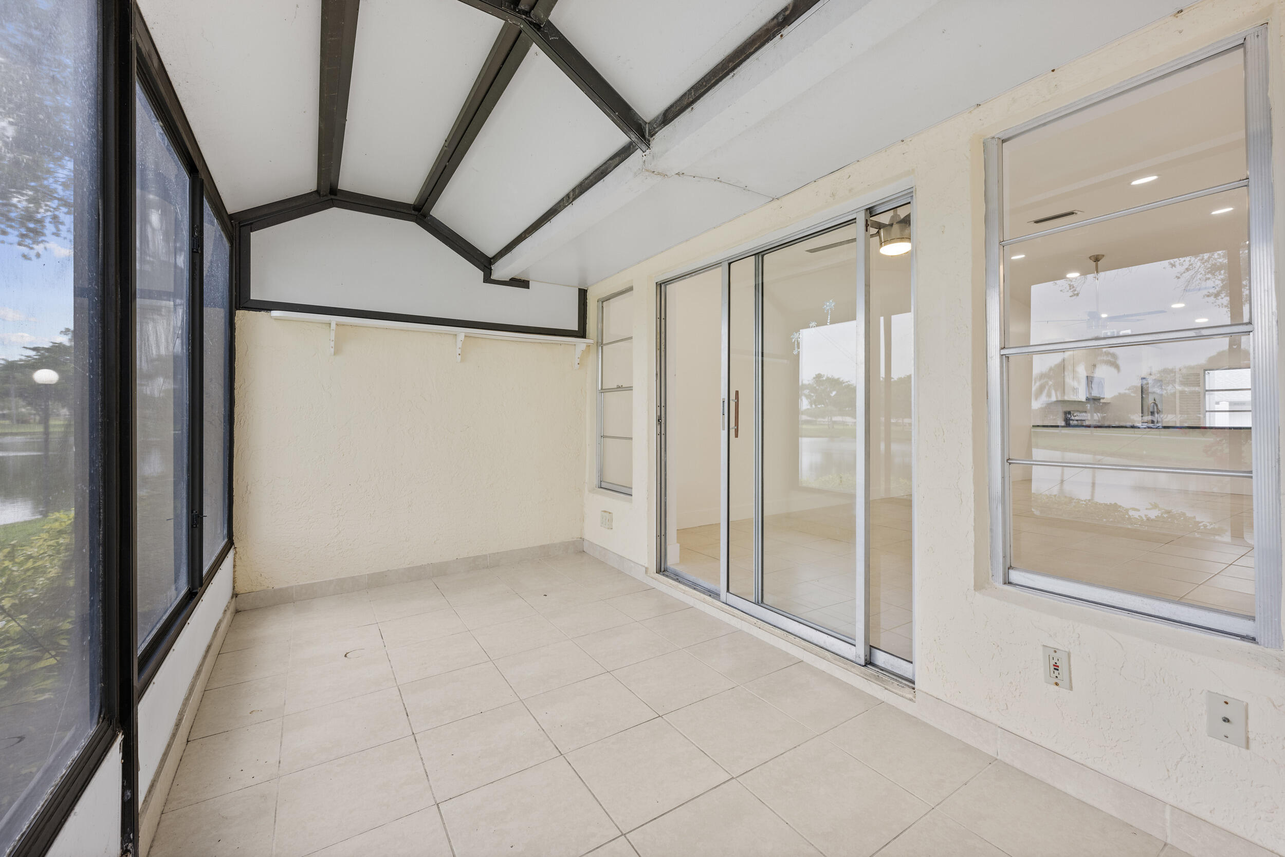 8888 Sunscape Lane