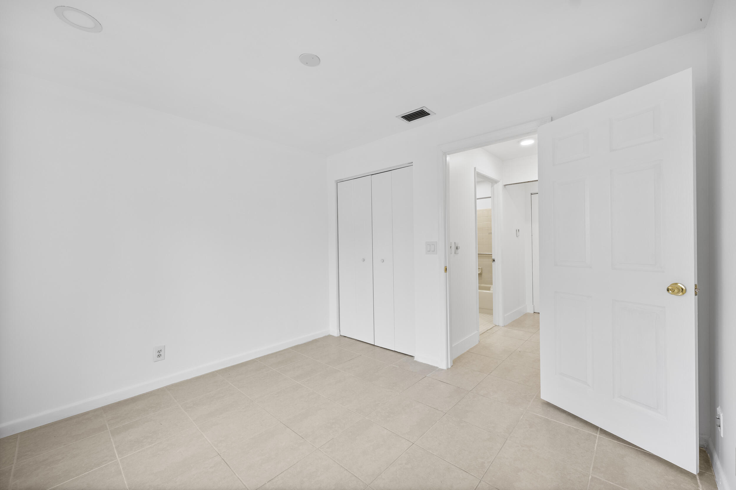 8888 Sunscape Lane