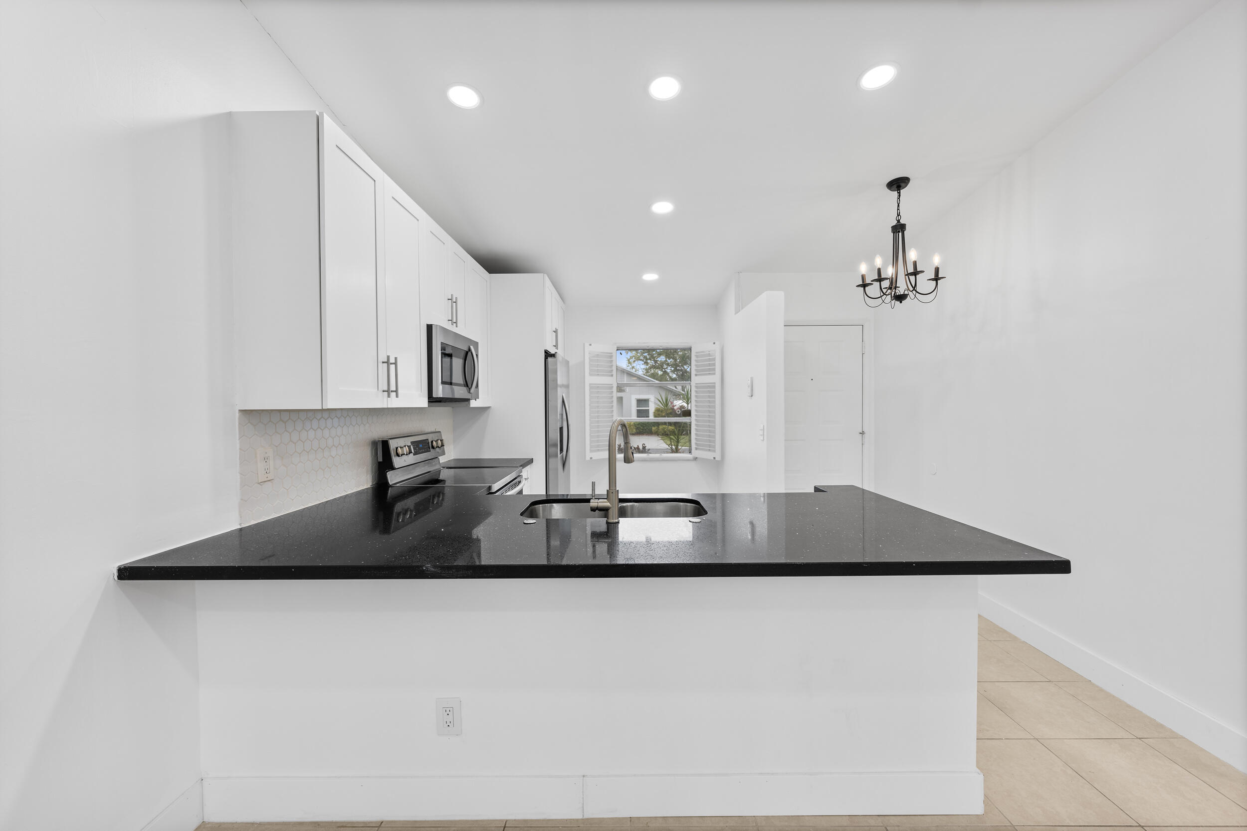 8888 Sunscape Lane