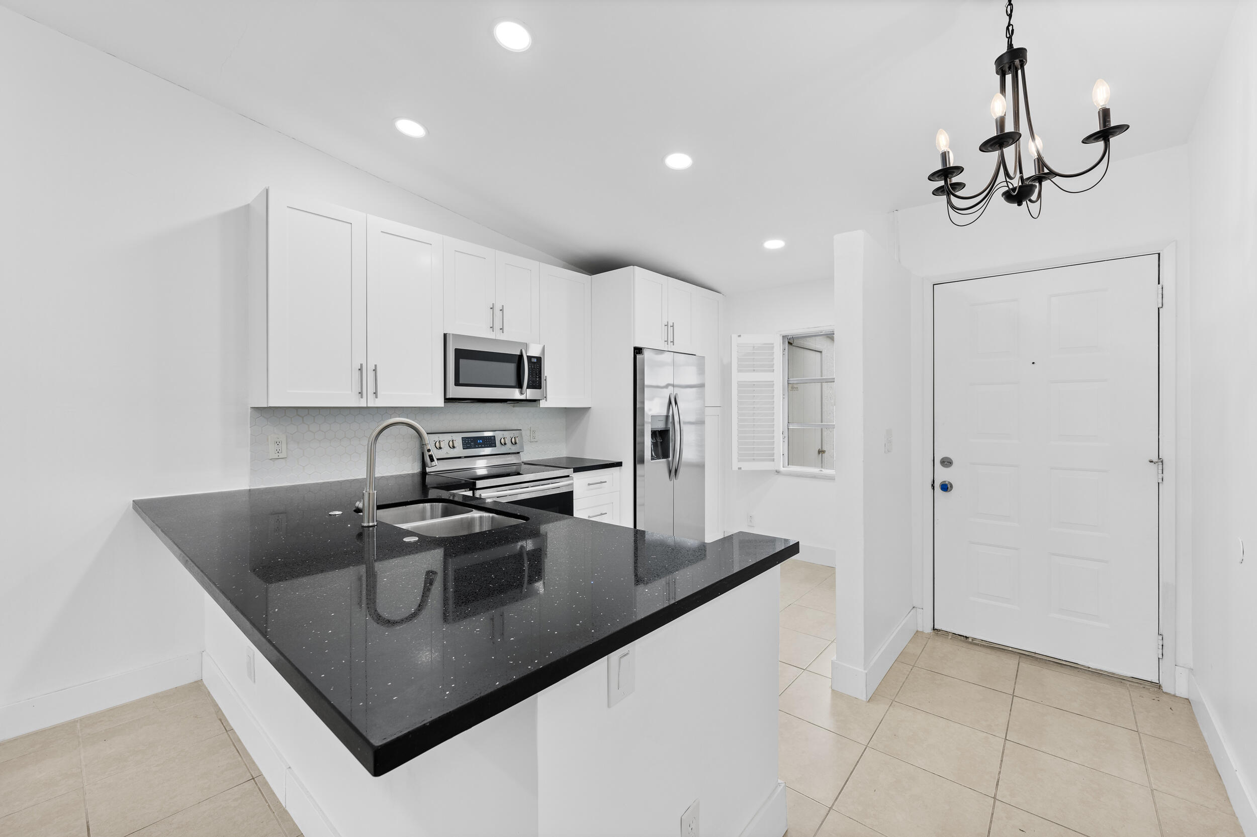 8888 Sunscape Lane
