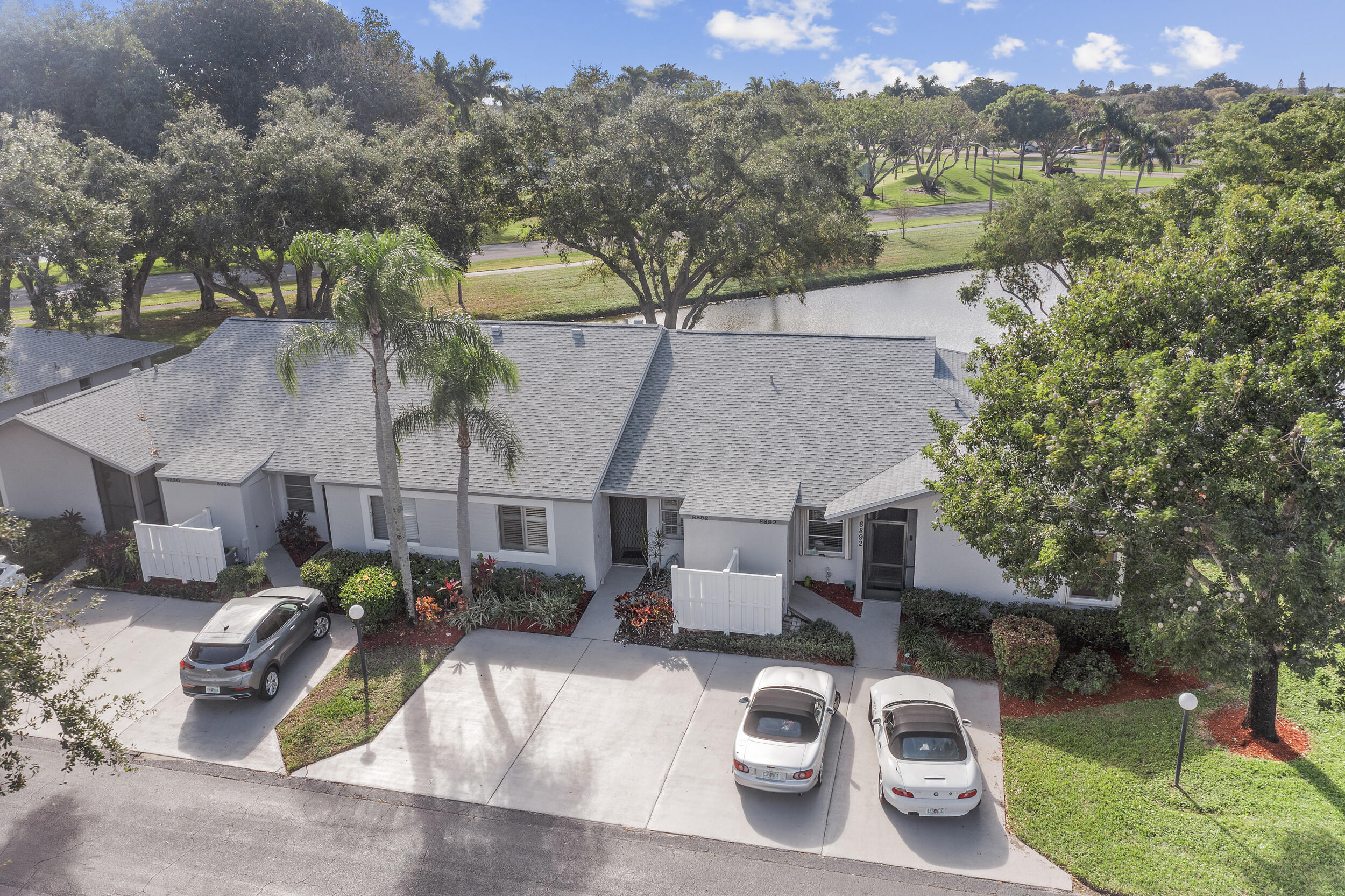 8888 Sunscape Lane