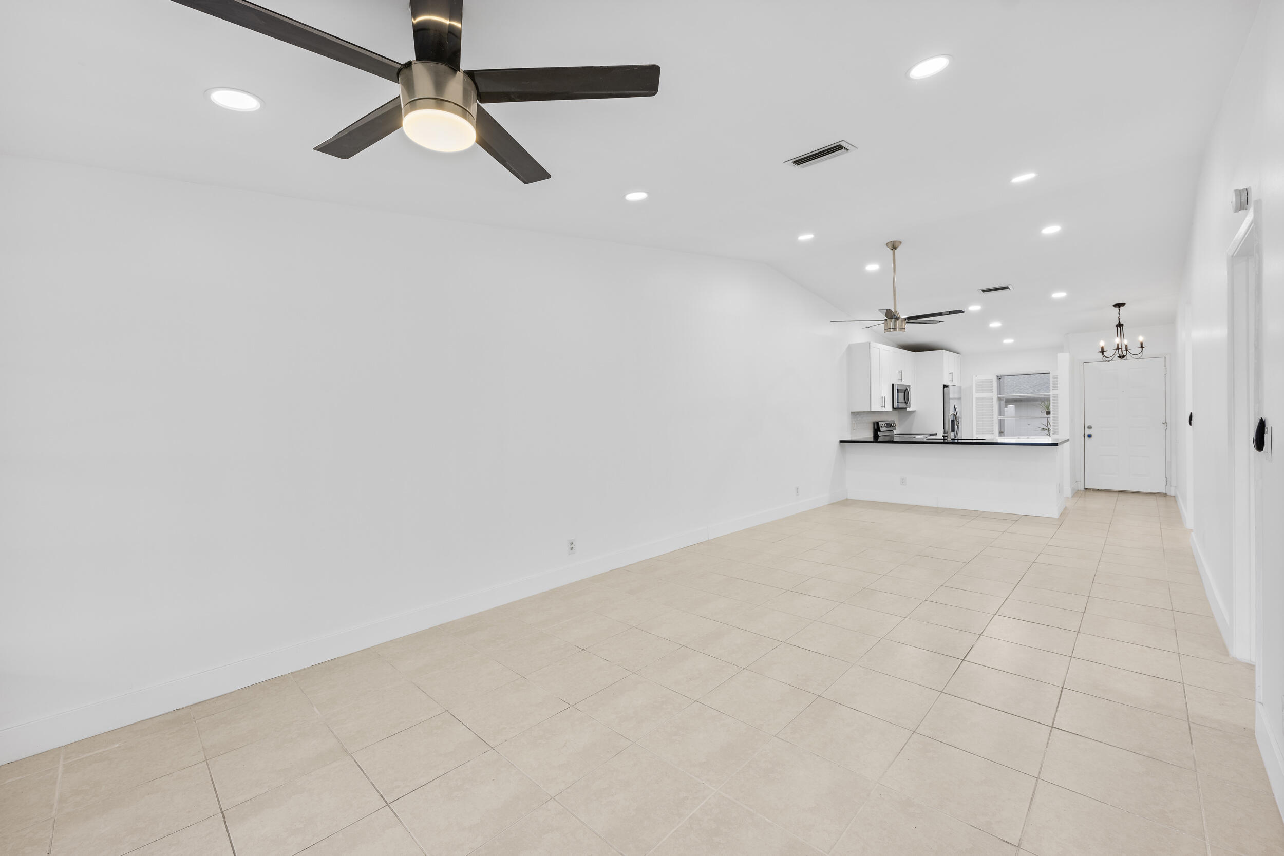 8888 Sunscape Lane