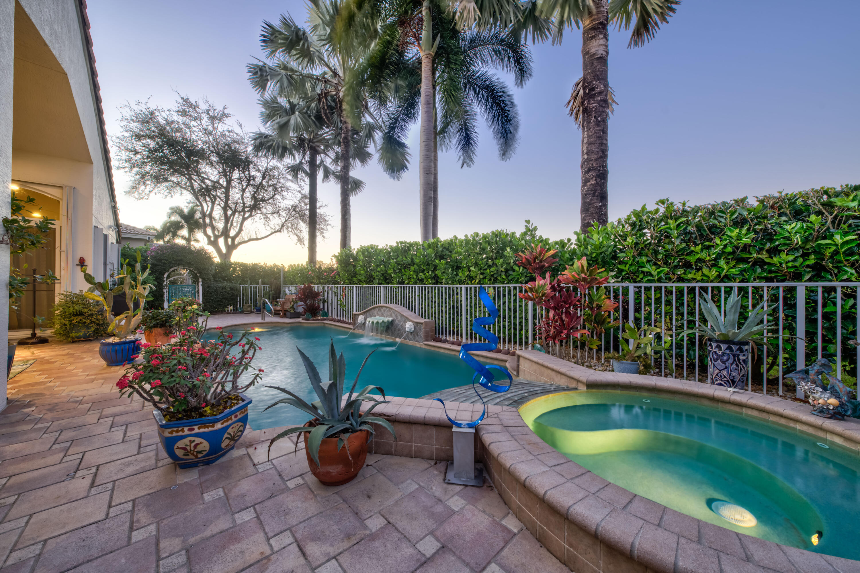 7551 Monticello Way