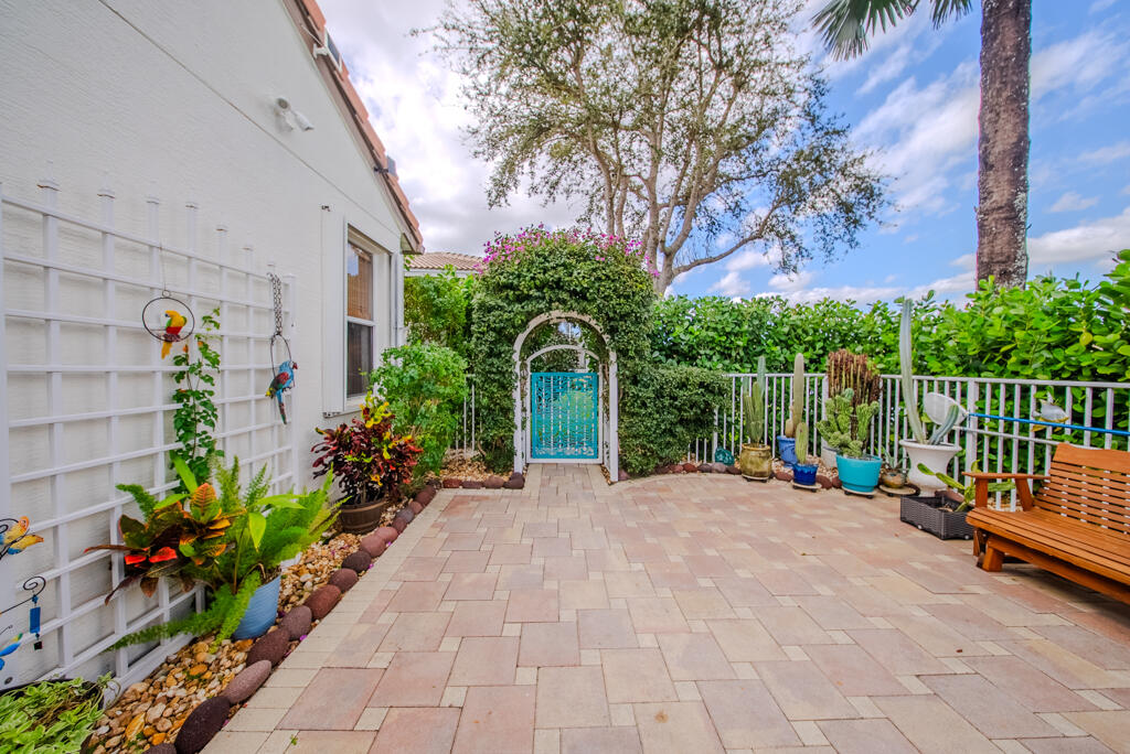 7551 Monticello Way