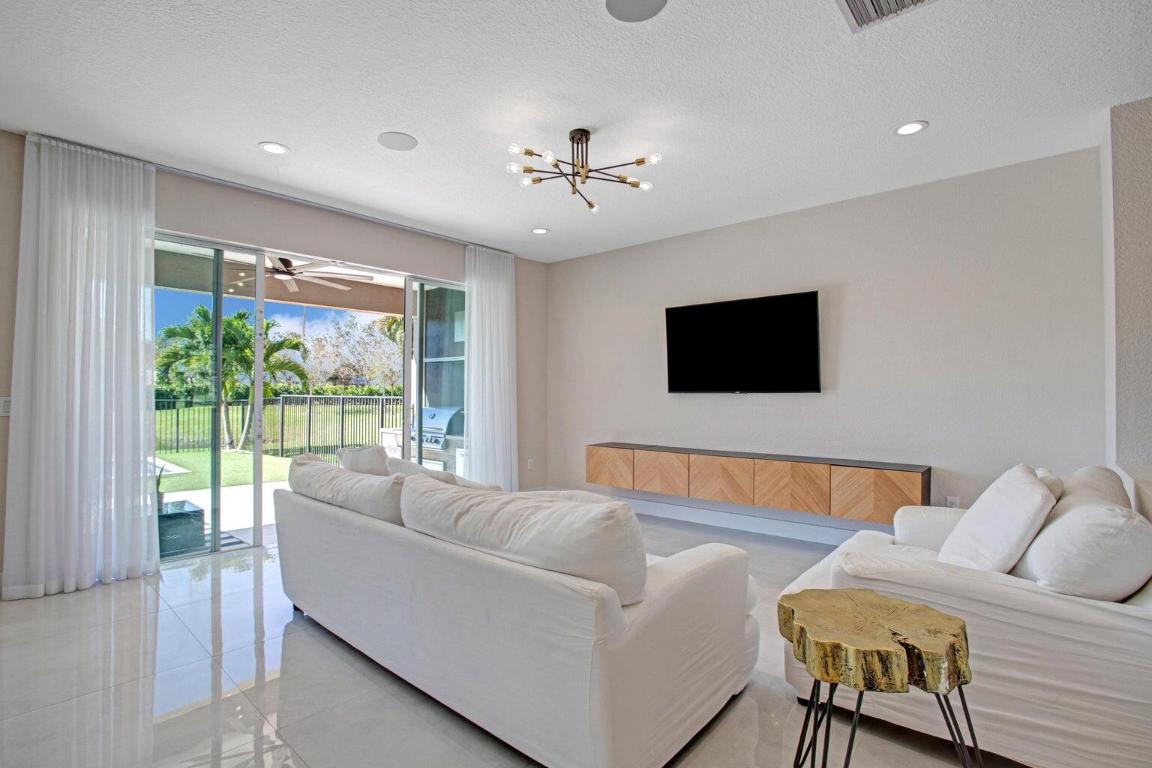 8198 Kendria Cove Ter Terrace