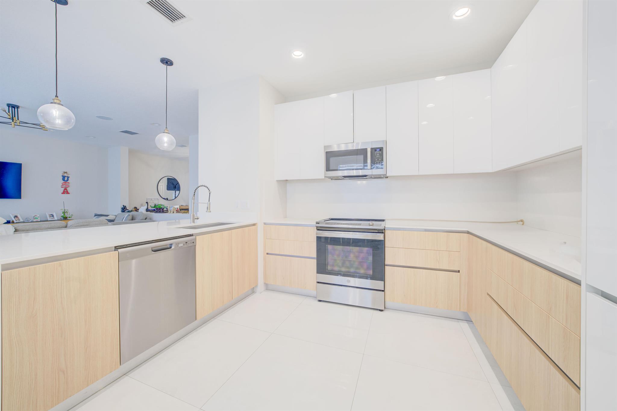 8198 Kendria Cove Ter Terrace