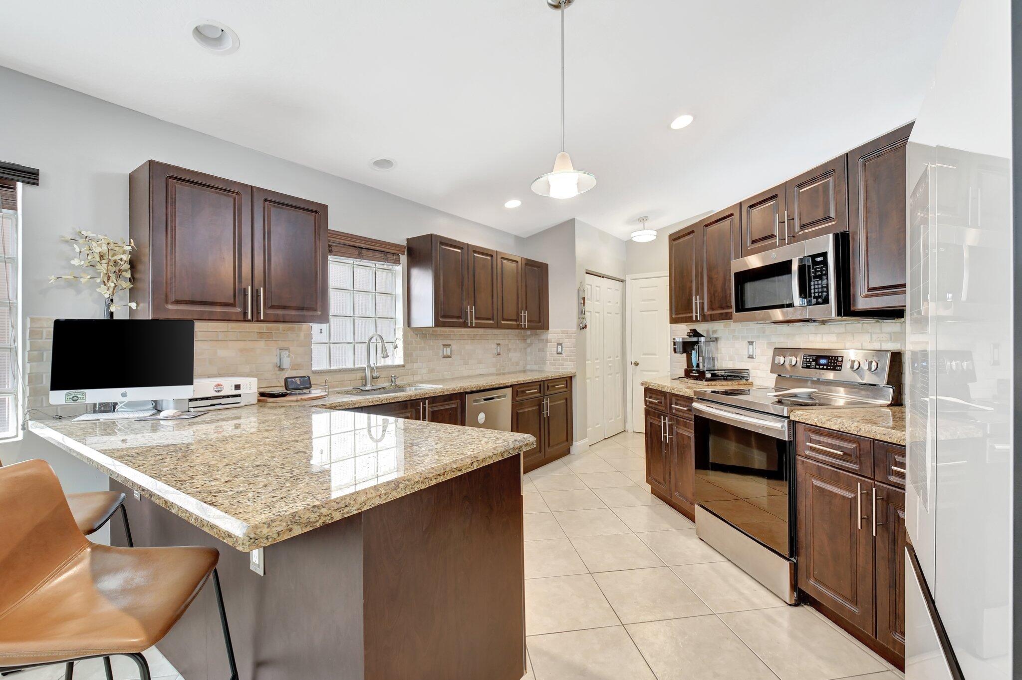 11122 Harbour Springs Circle