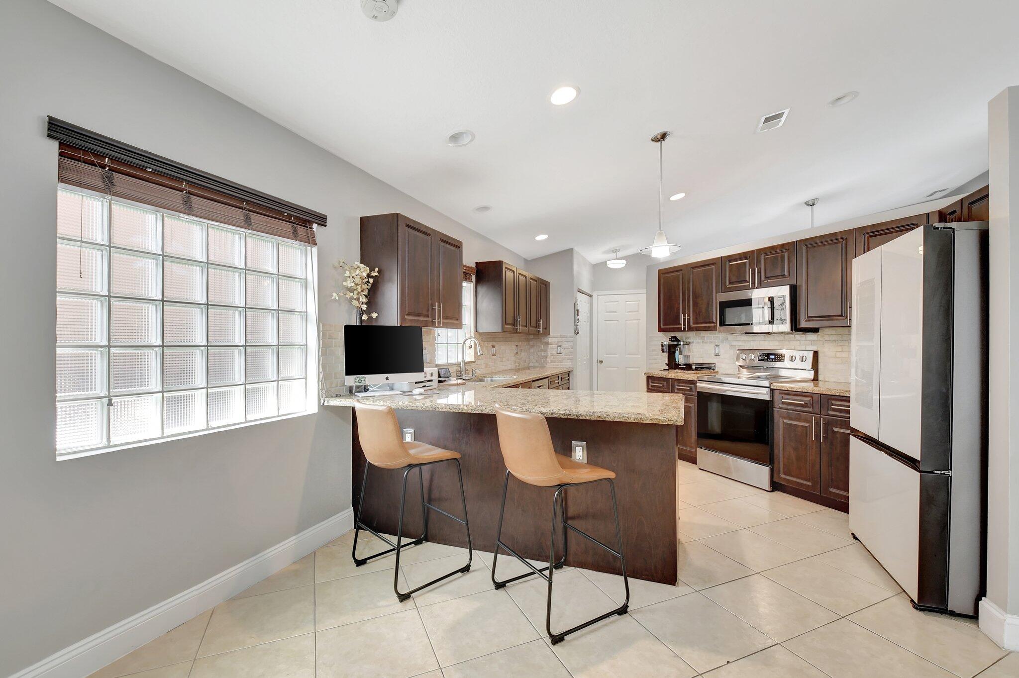 11122 Harbour Springs Circle