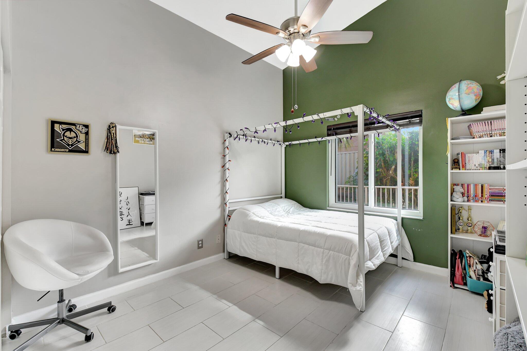11122 Harbour Springs Circle
