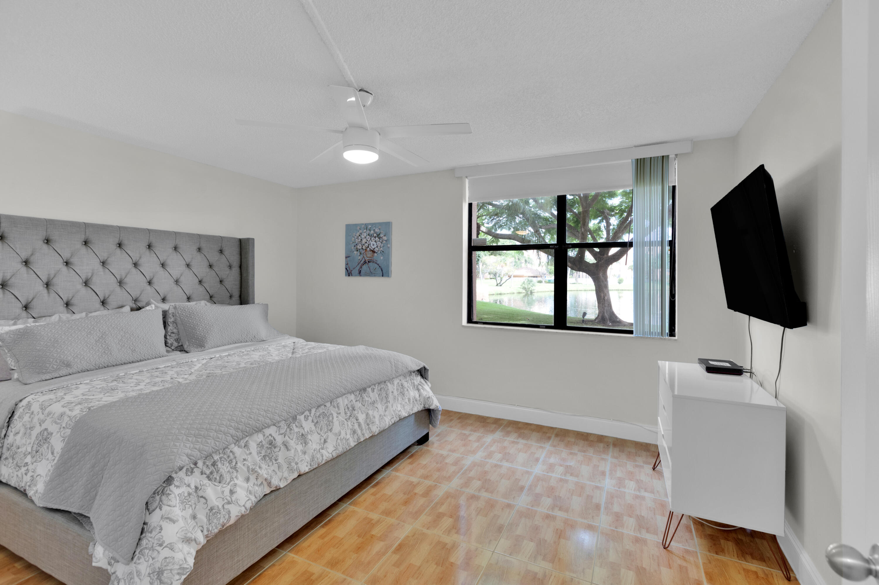 955 Dotterel 2104 Road 2104