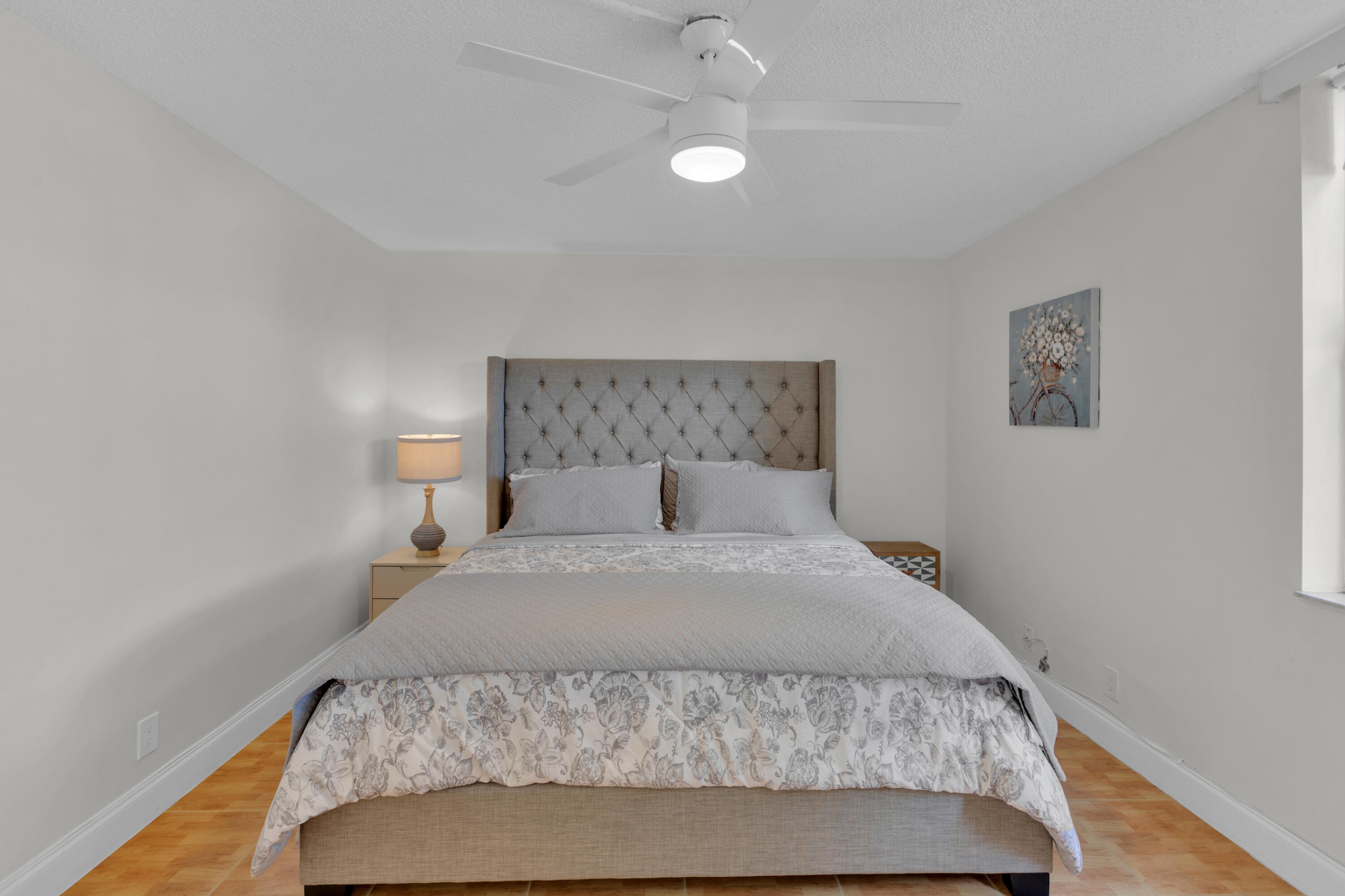 955 Dotterel 2104 Road 2104