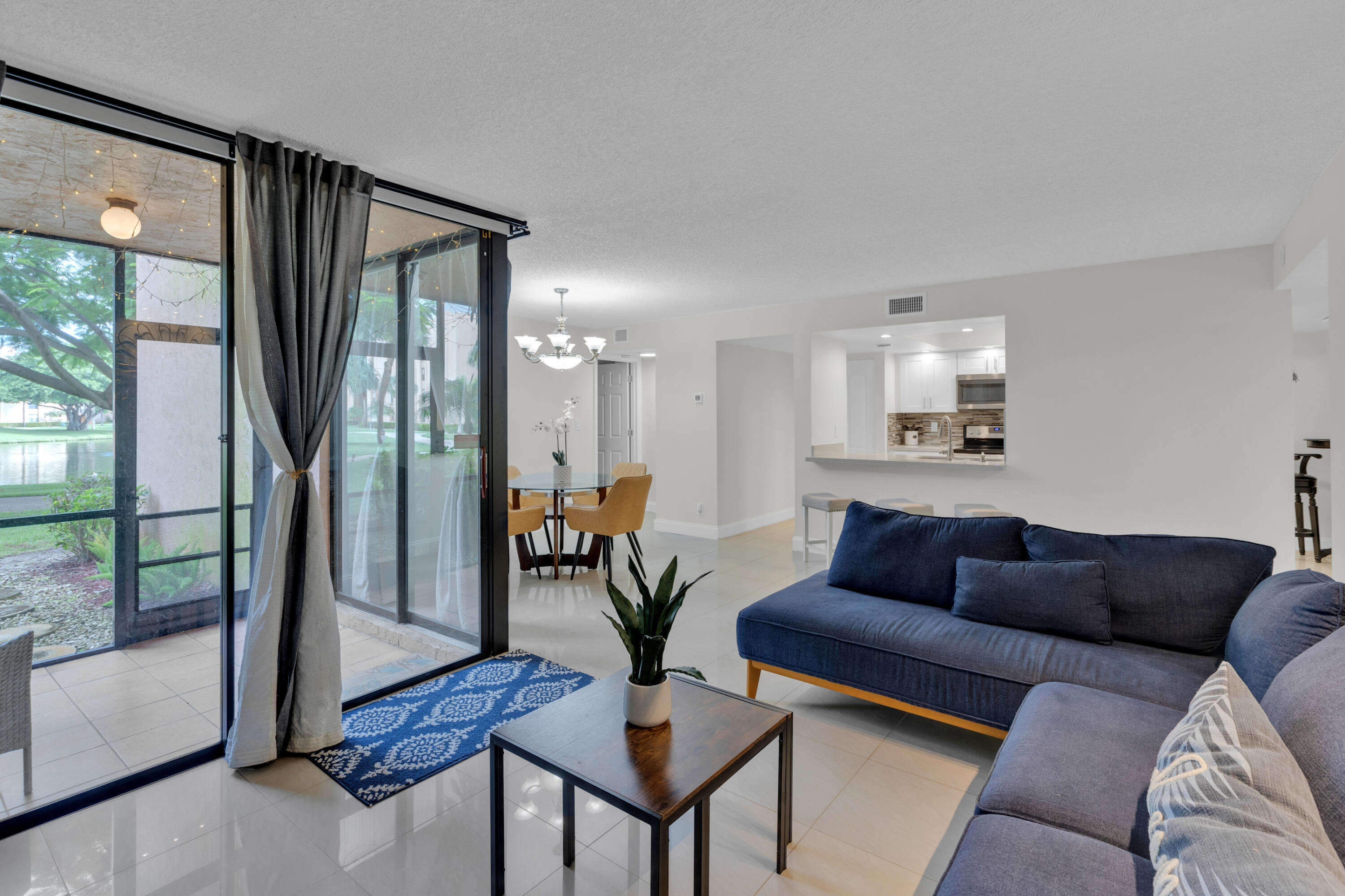 955 Dotterel 2104 Road 2104