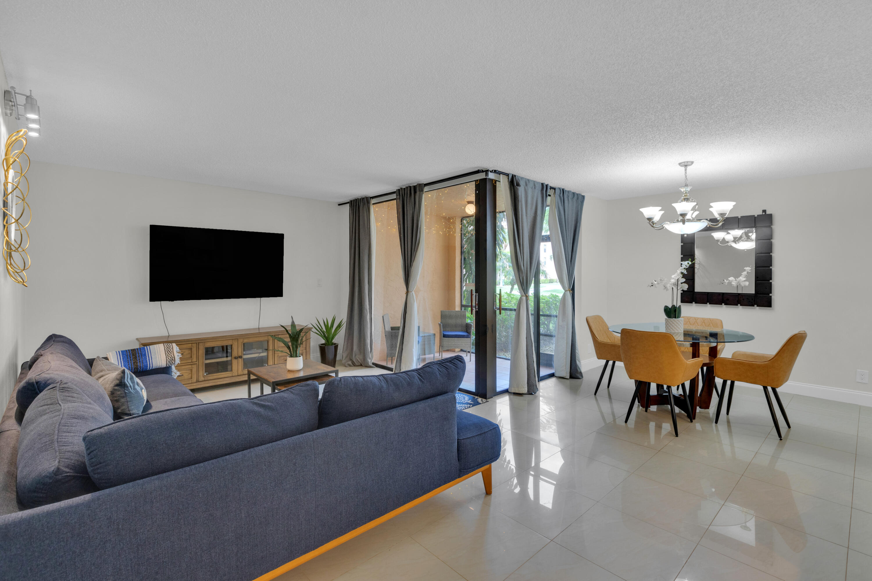 955 Dotterel 2104 Road 2104