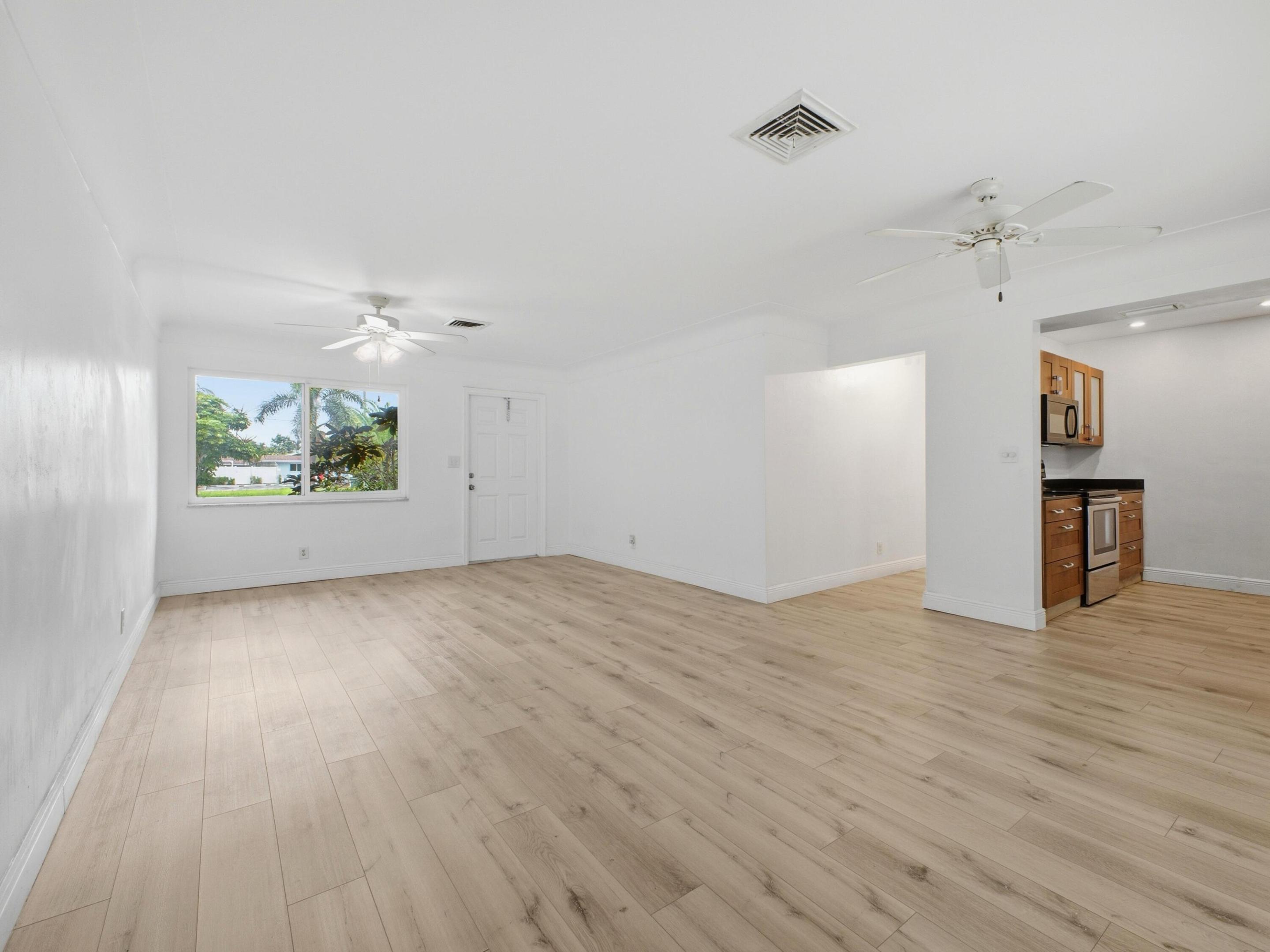 1680 NE 34th Lane