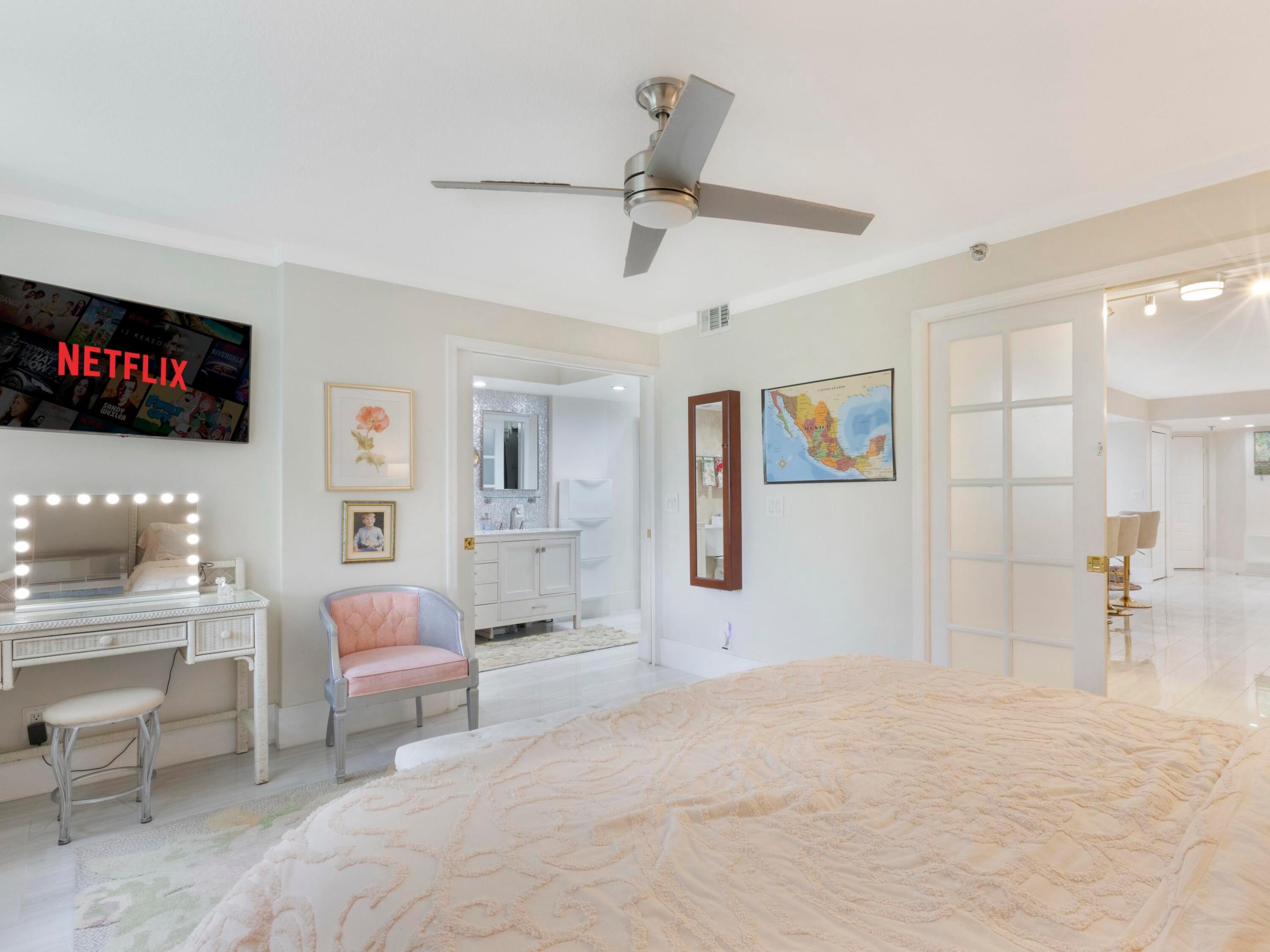 955 Egret Circle 102