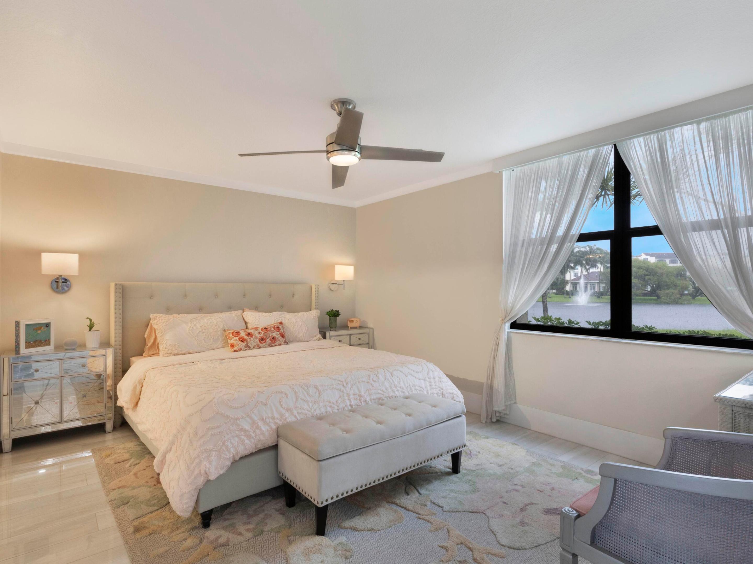 955 Egret Circle 102