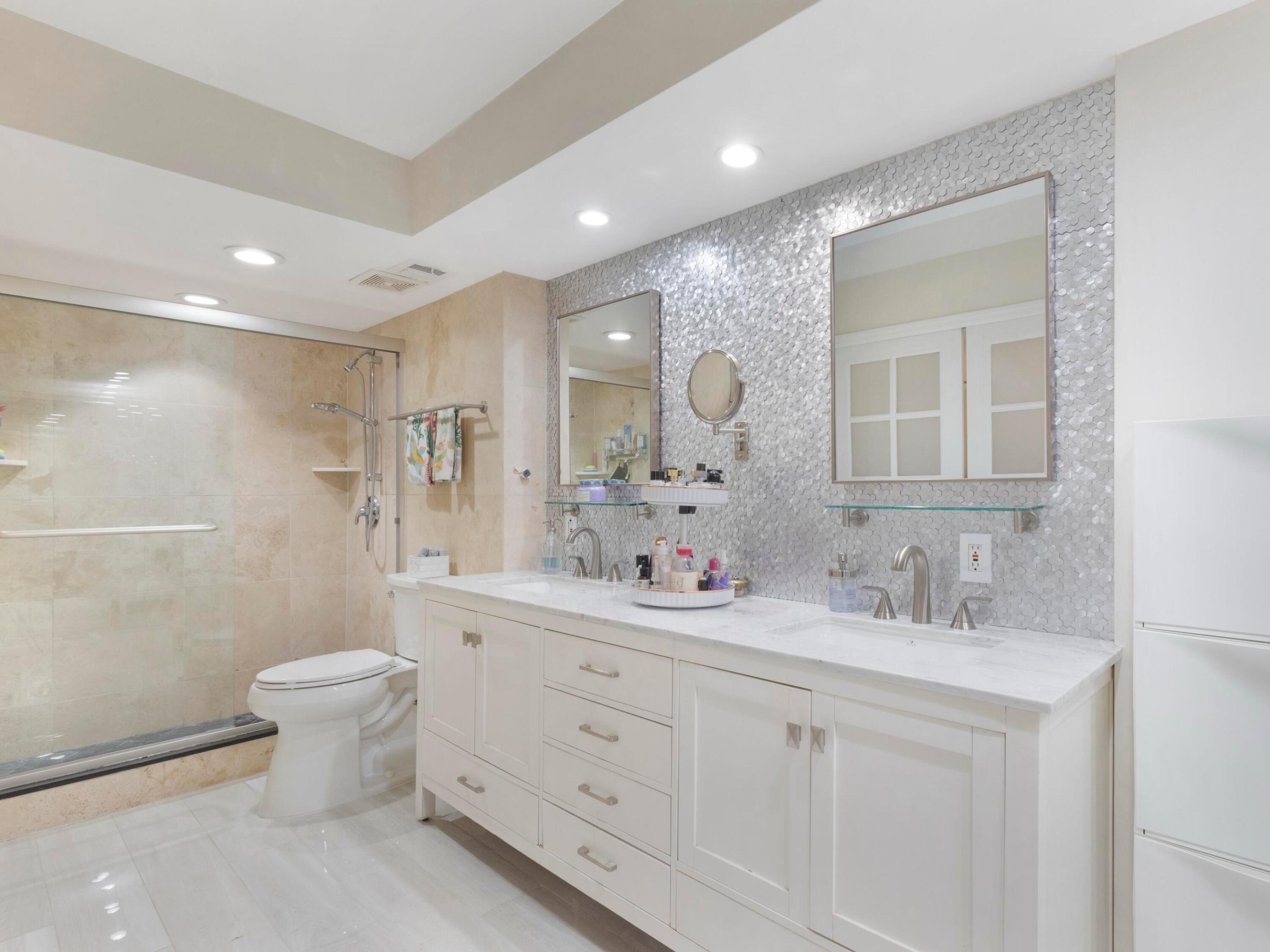 955 Egret Circle 102