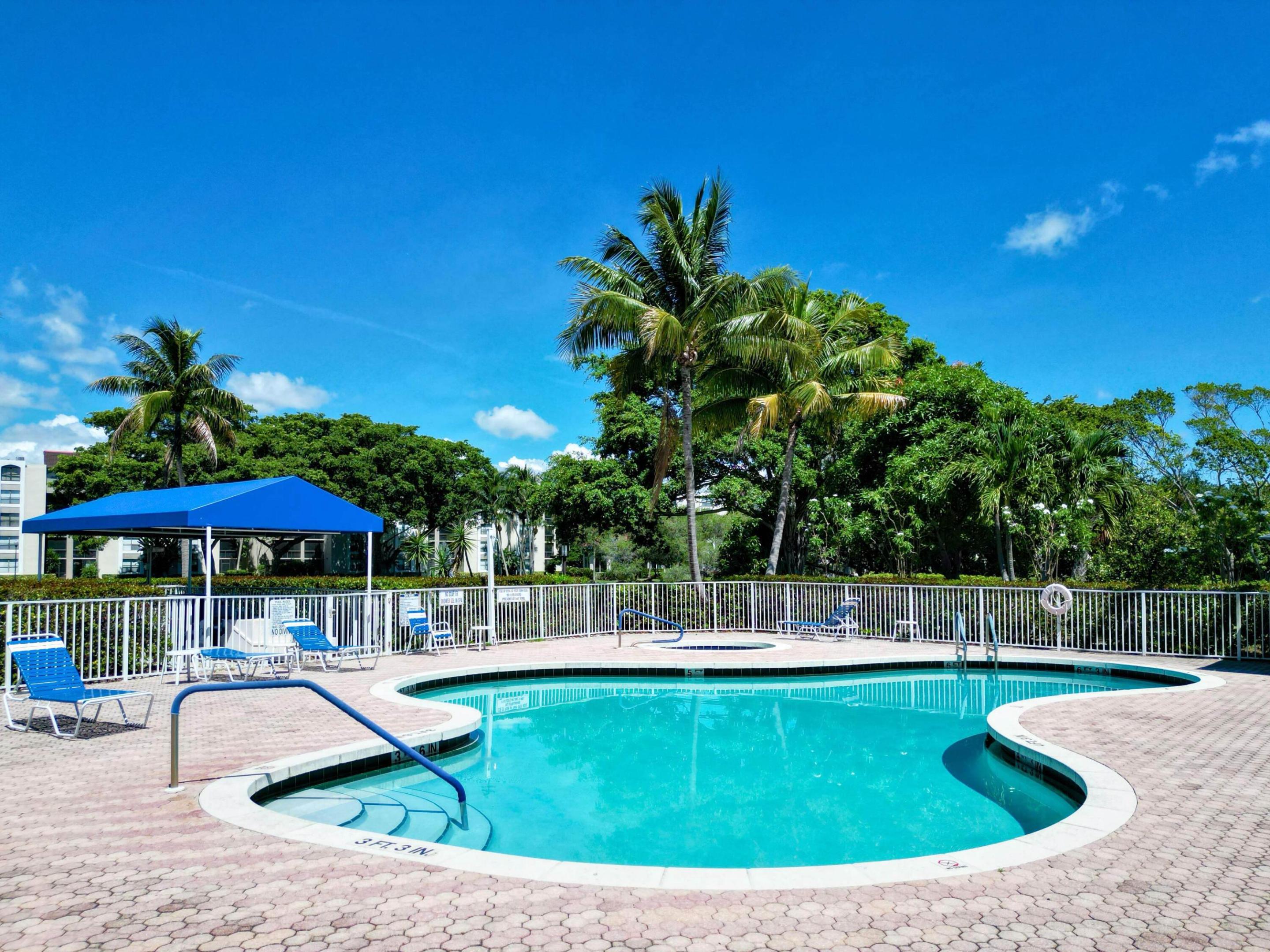 955 Egret Circle 102