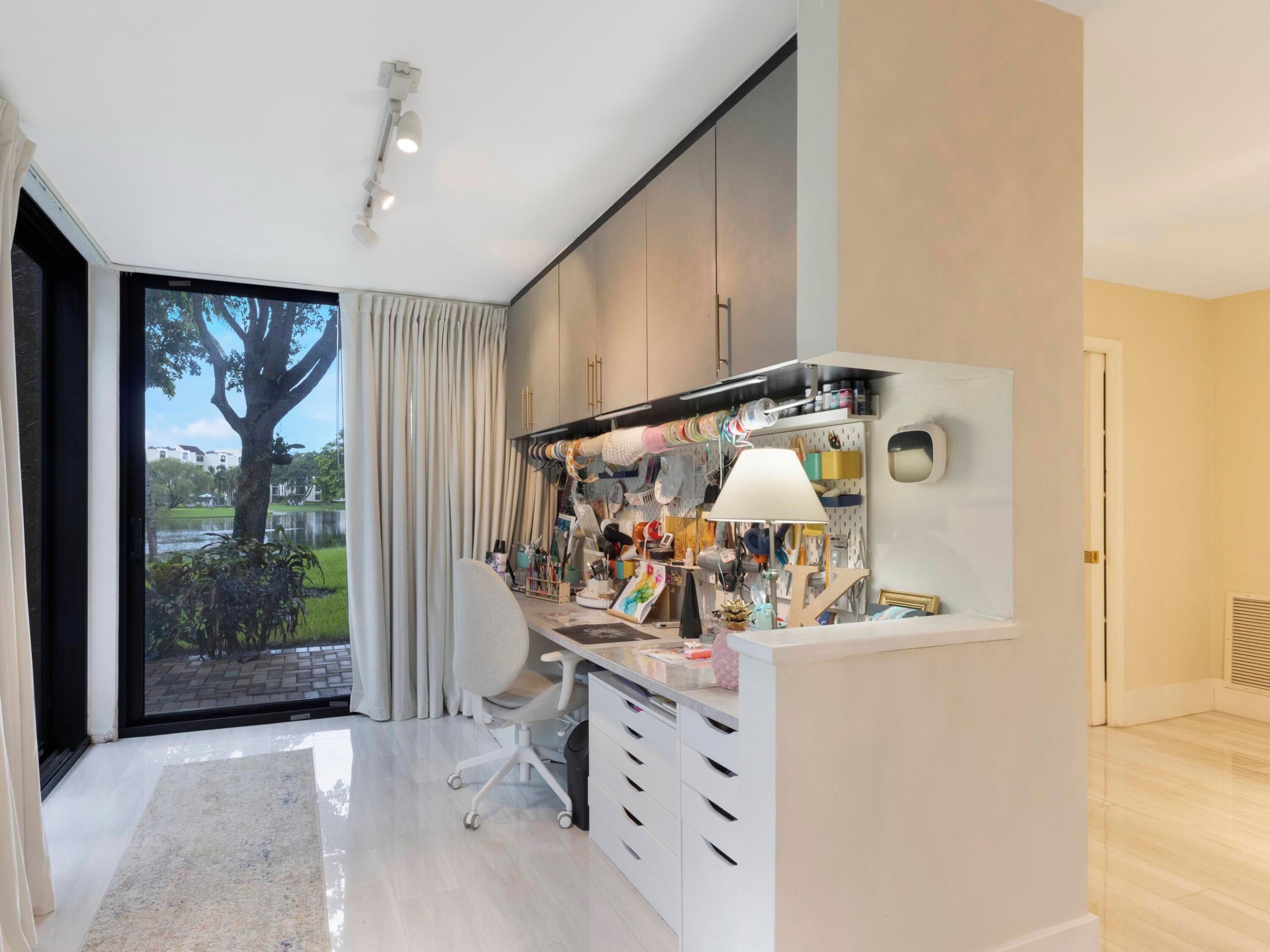 955 Egret Circle 102