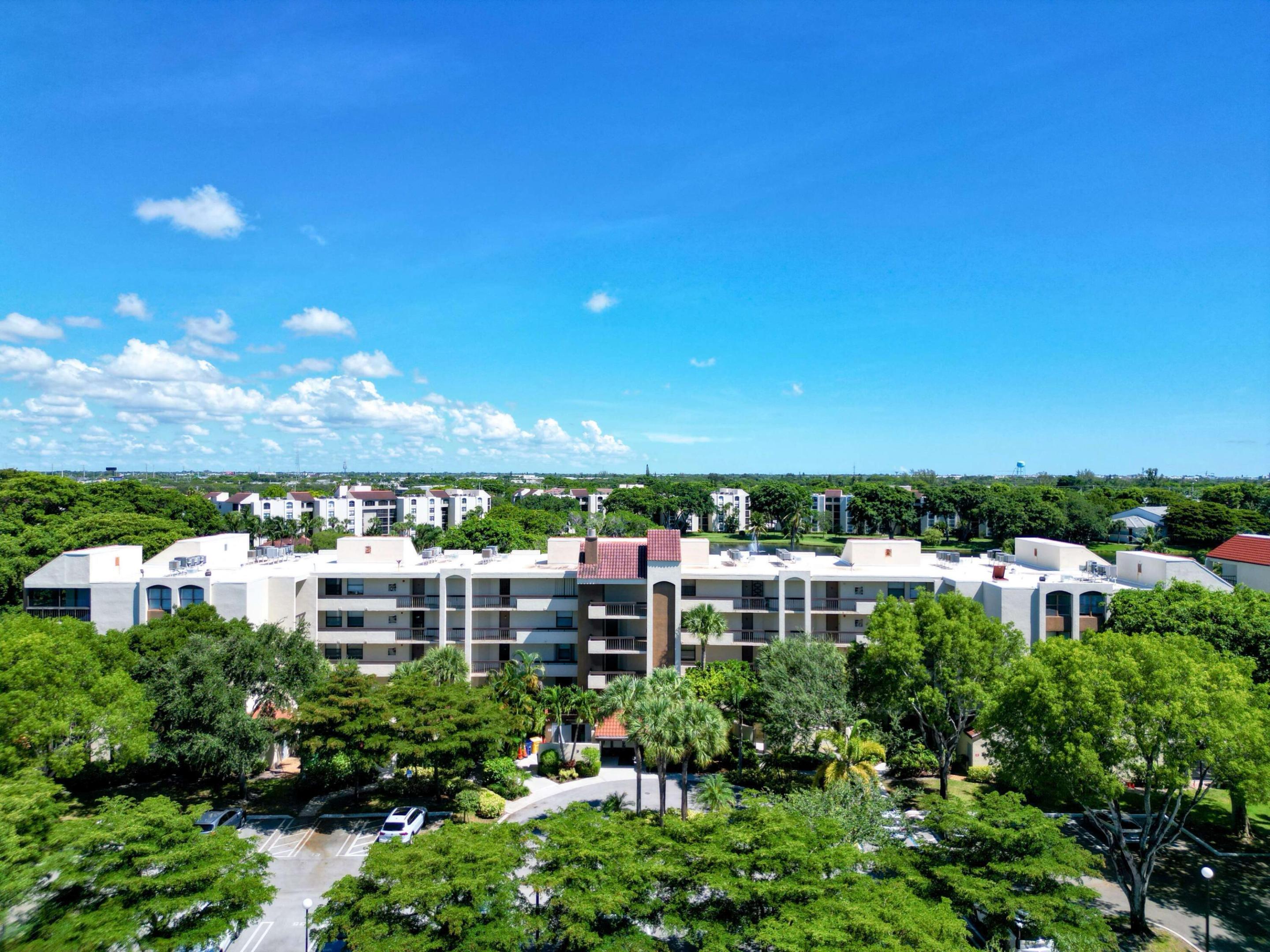 955 Egret Circle 102
