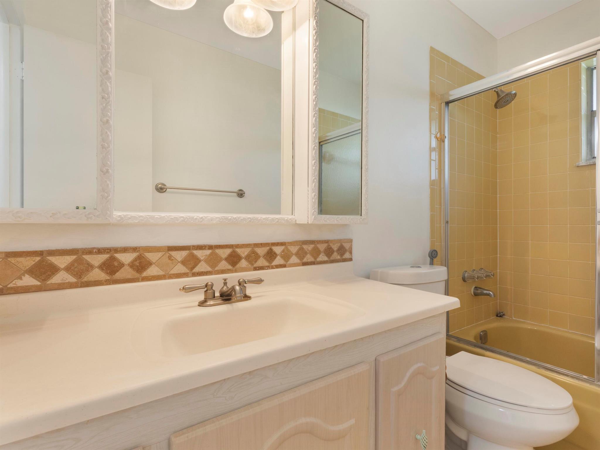 857 Worcester Lane B