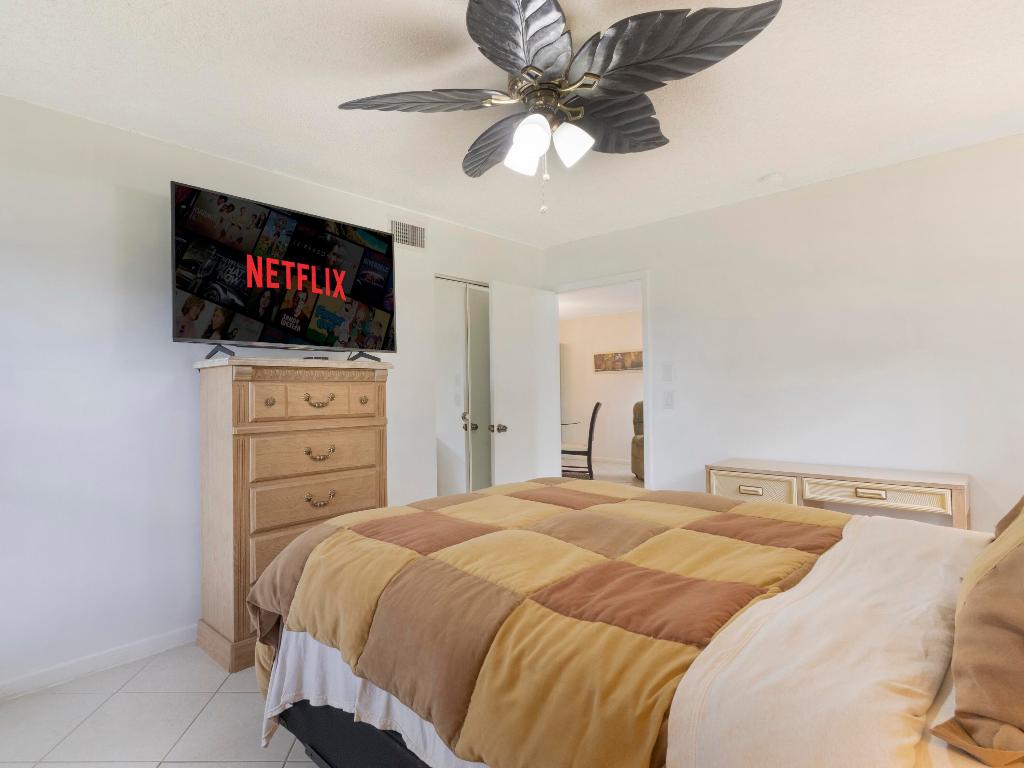 857 Worcester Lane B