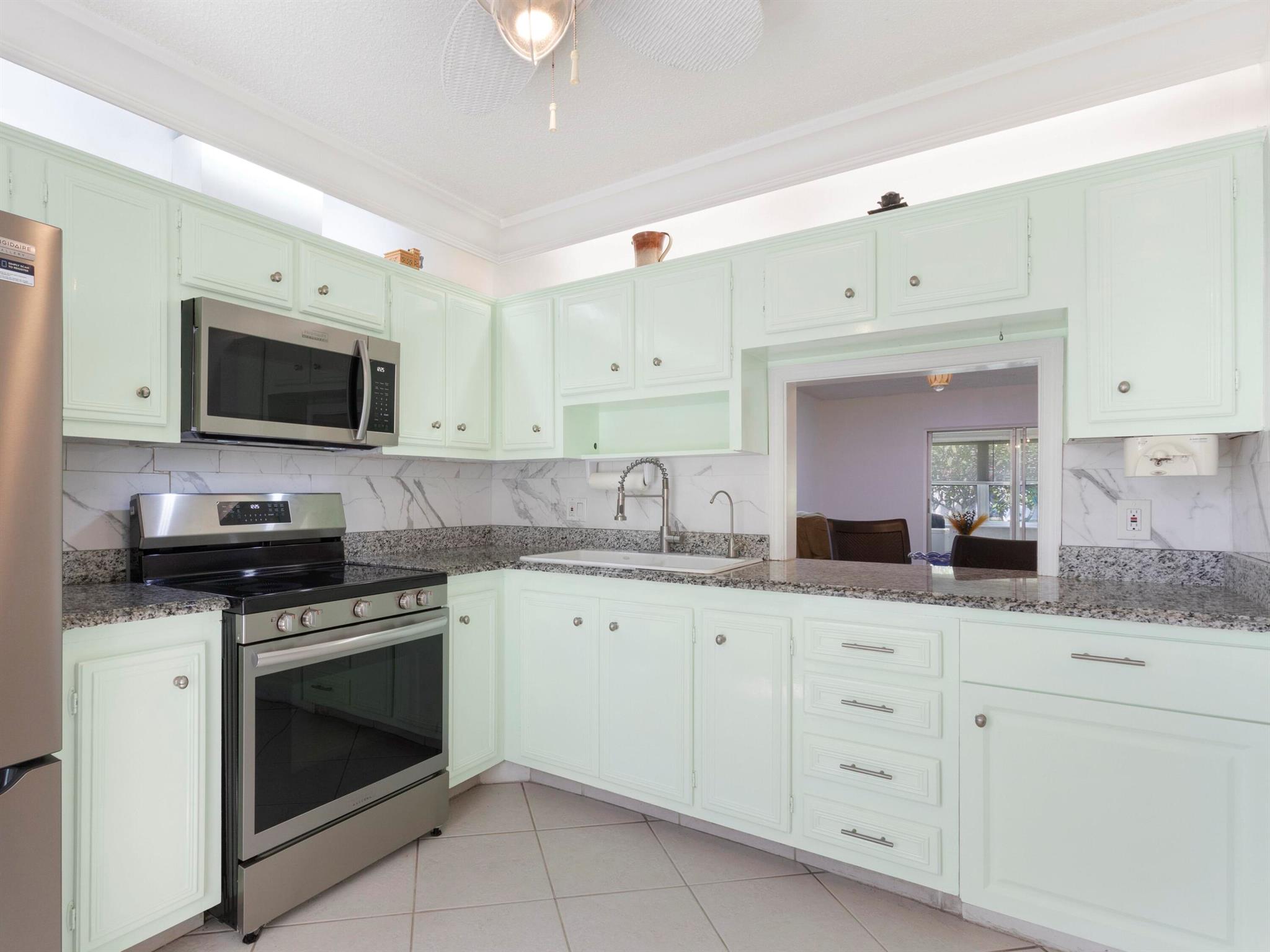 857 Worcester Lane B