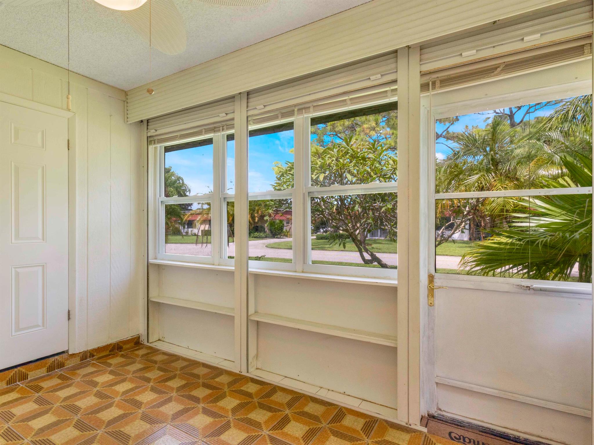 857 Worcester Lane B