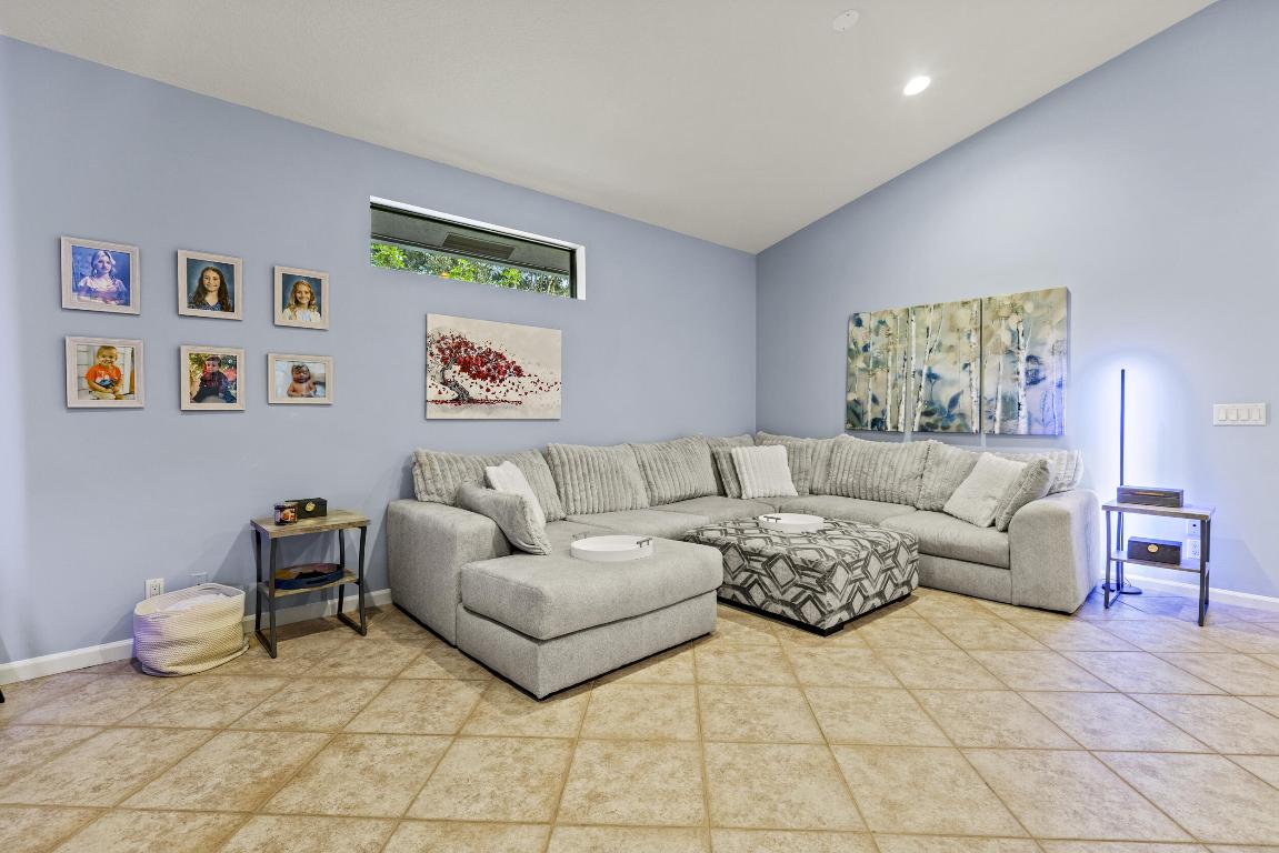 14915 19th Street N, Loxahatchee