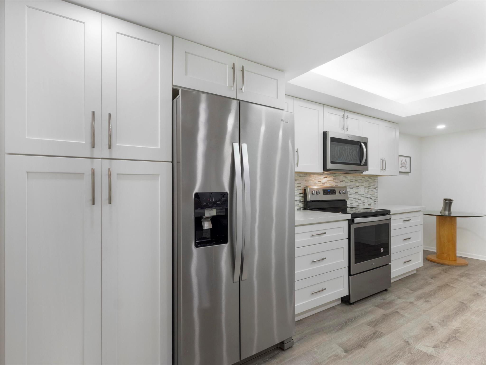 955 Egret Circle 402