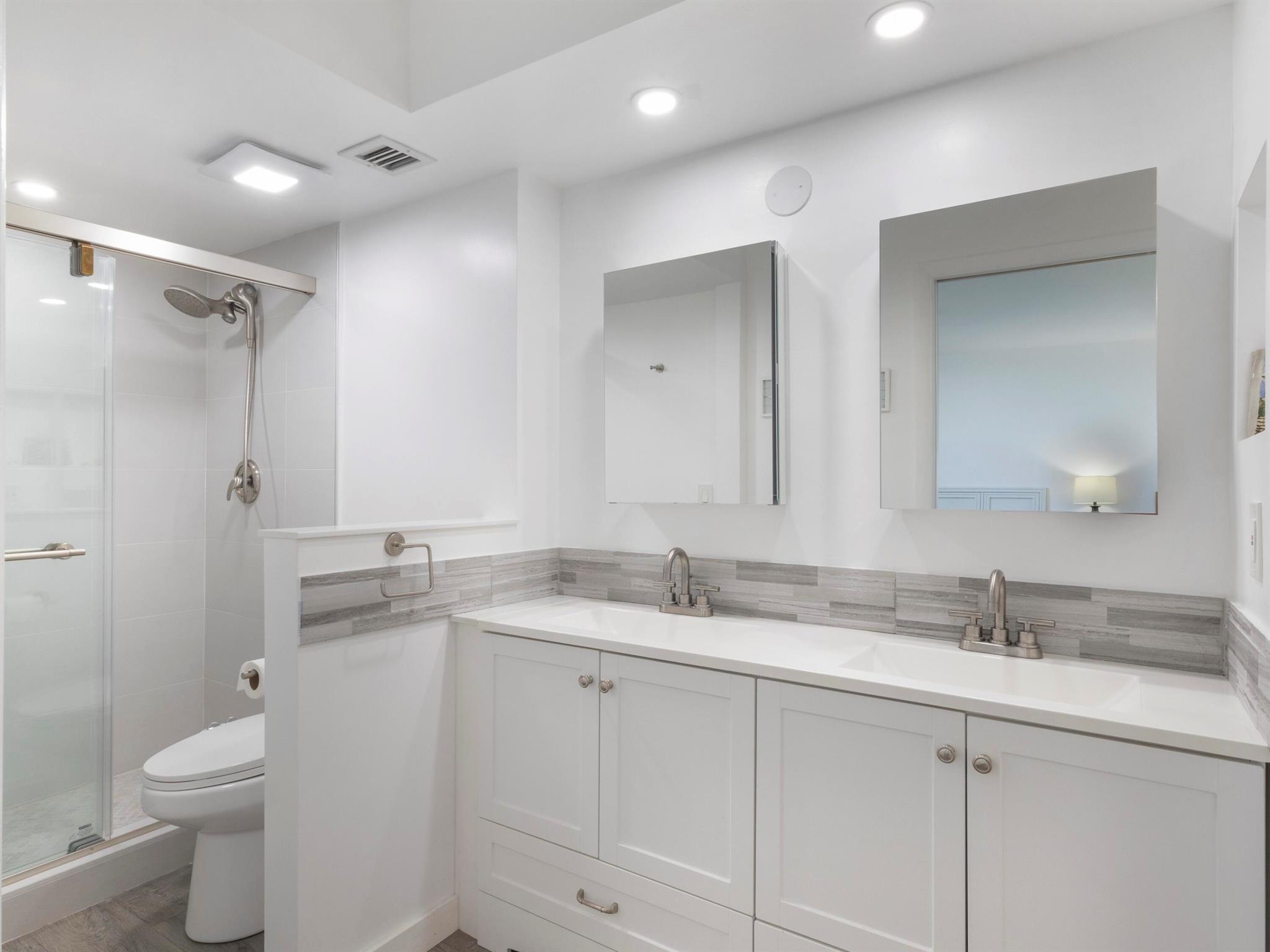 955 Egret Circle 402