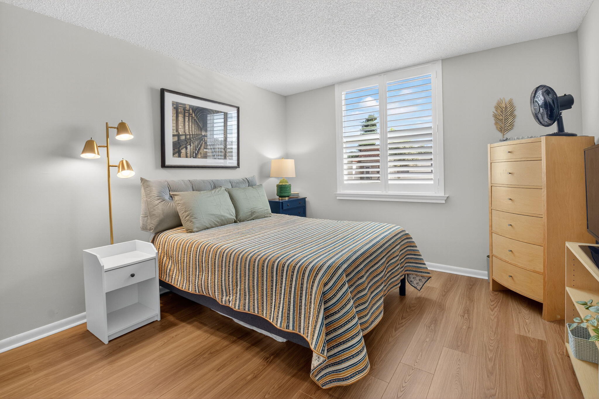 10 Willowbrook Lane 204