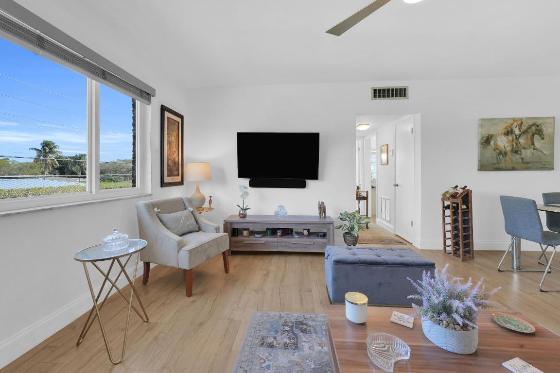 406 S Cypress Road 330