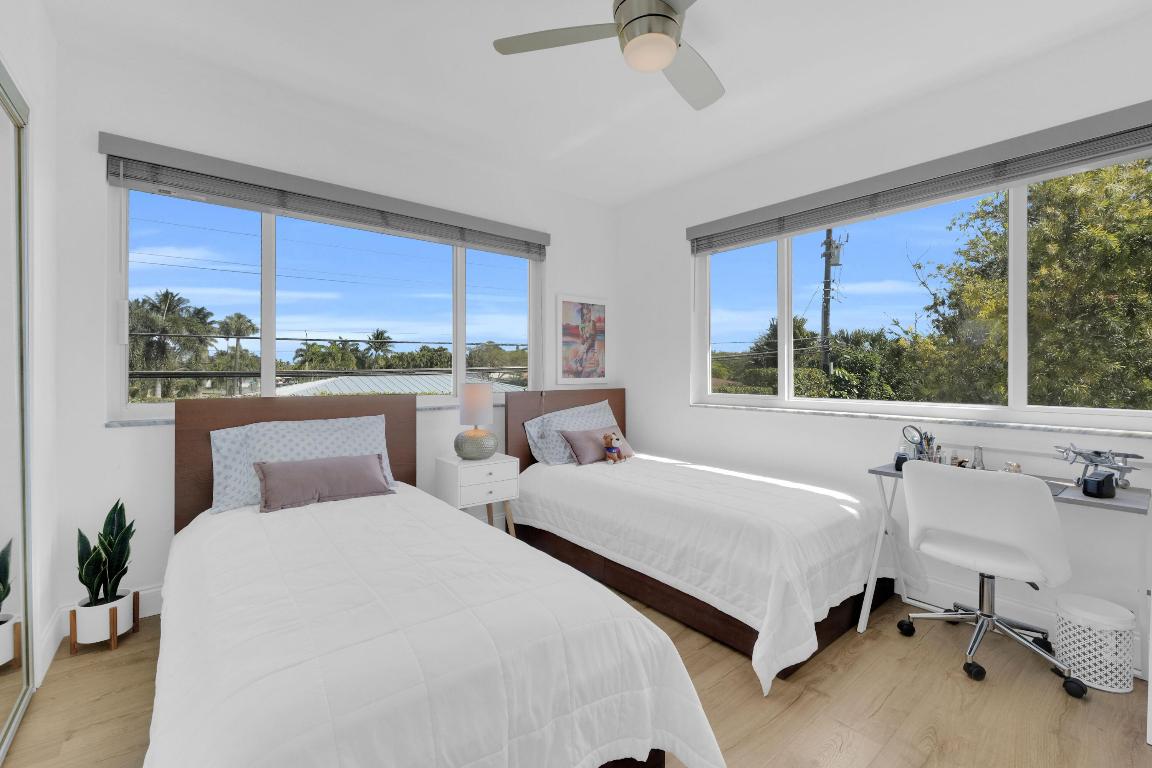 406 S Cypress Road 330