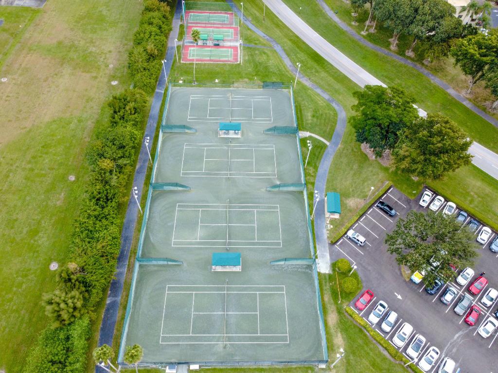 14310 Strathmore Lane 402