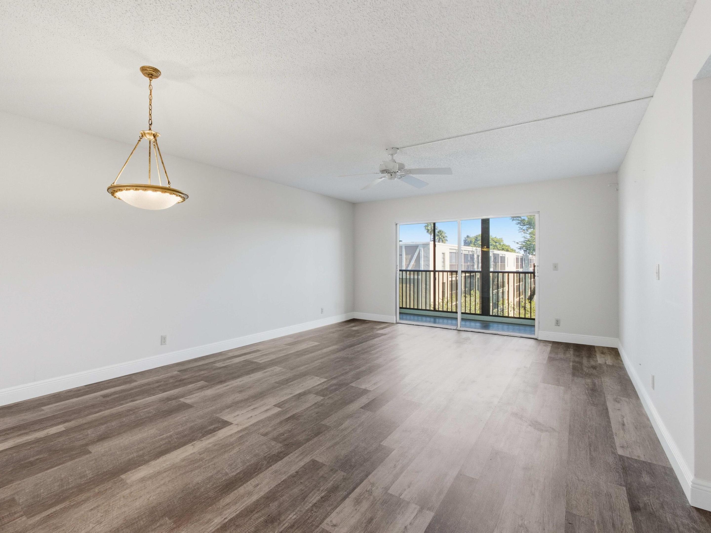 14310 Strathmore Lane 402