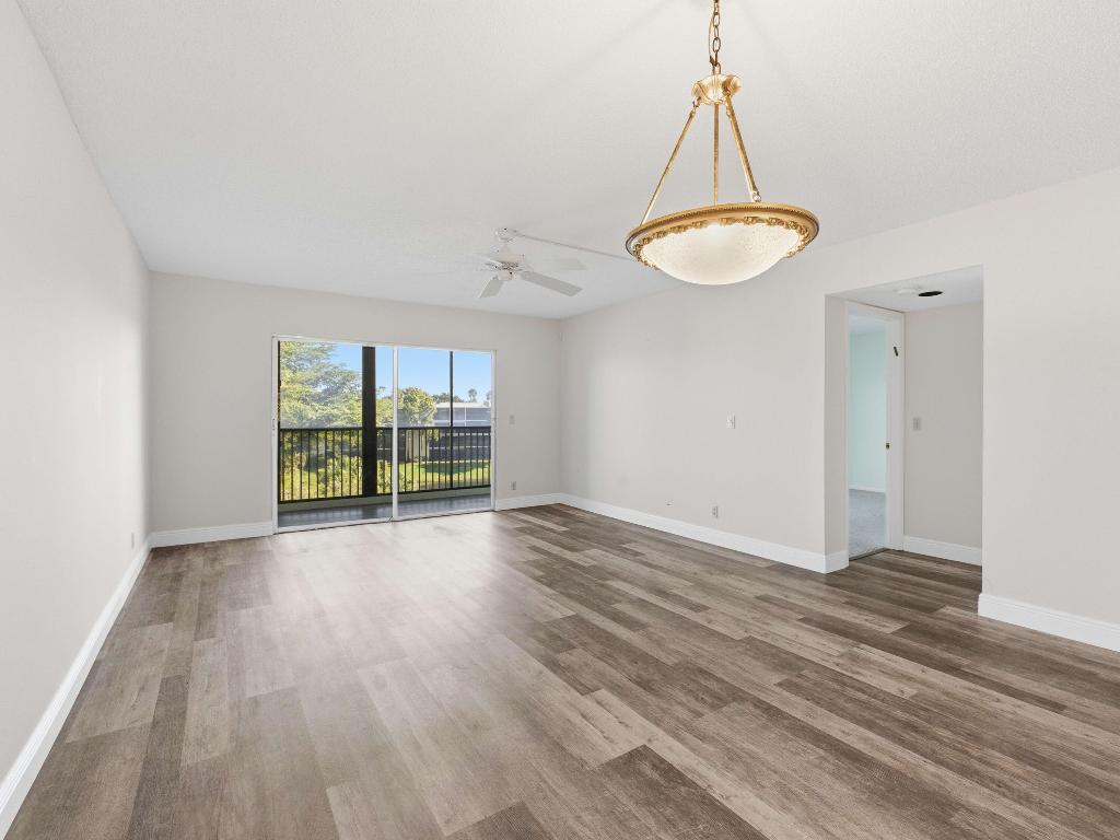 14310 Strathmore Lane 402