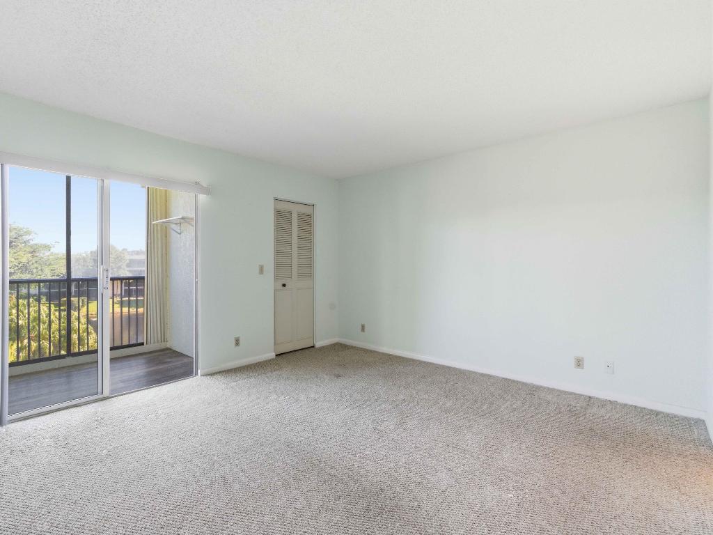 14310 Strathmore Lane 402