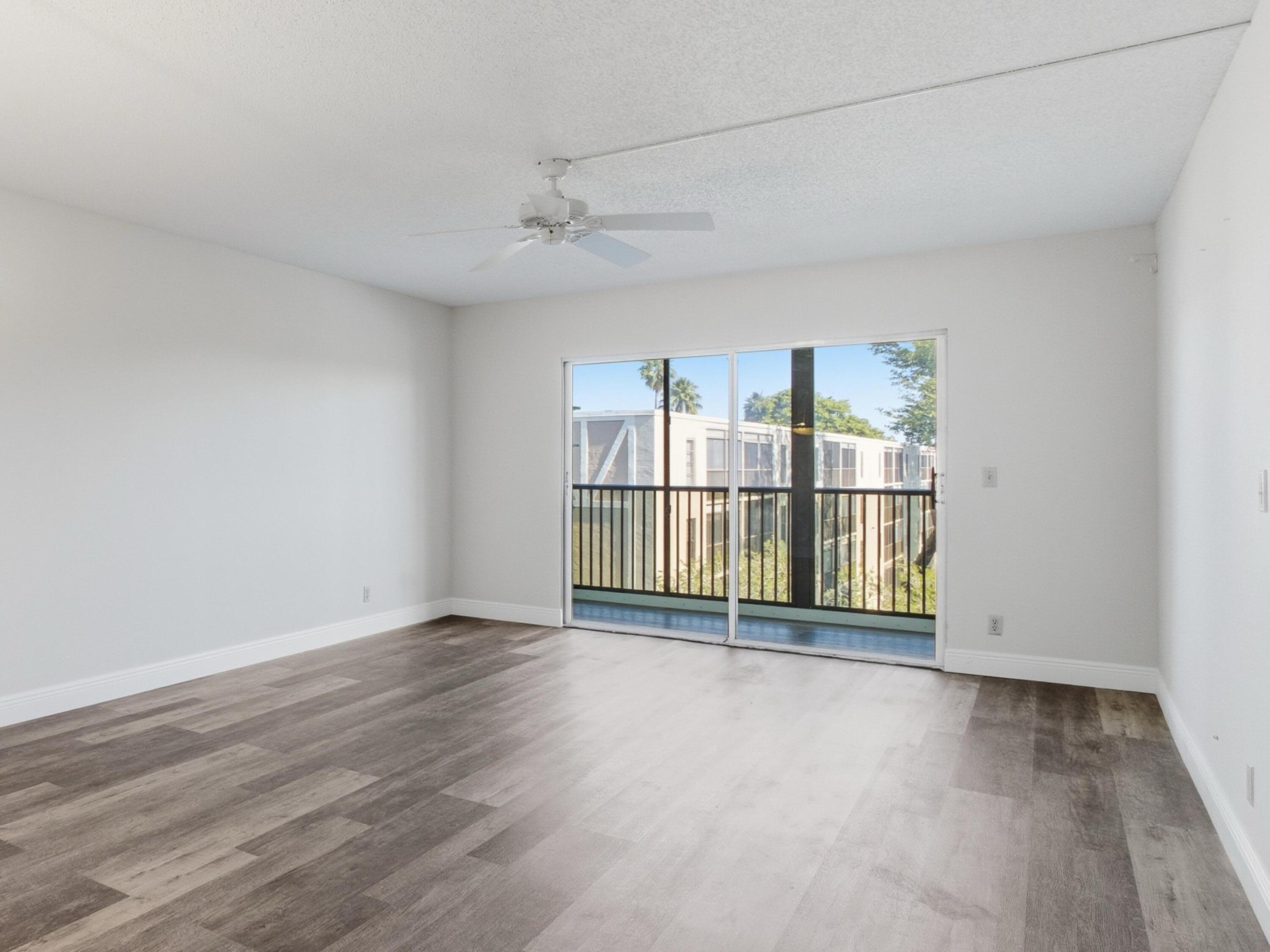 14310 Strathmore Lane 402