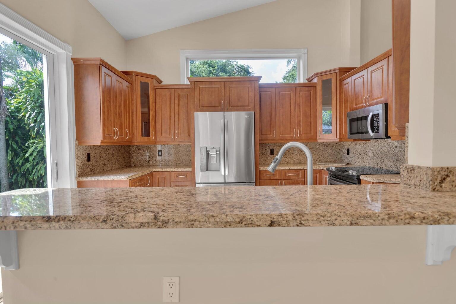 4500 SW 25th Terrace