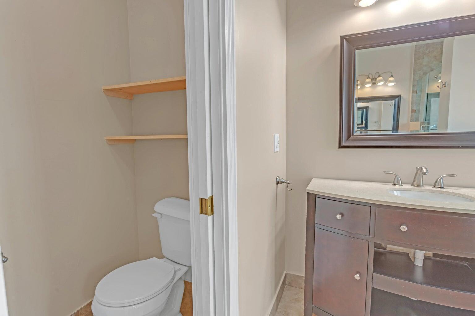 4500 SW 25th Terrace