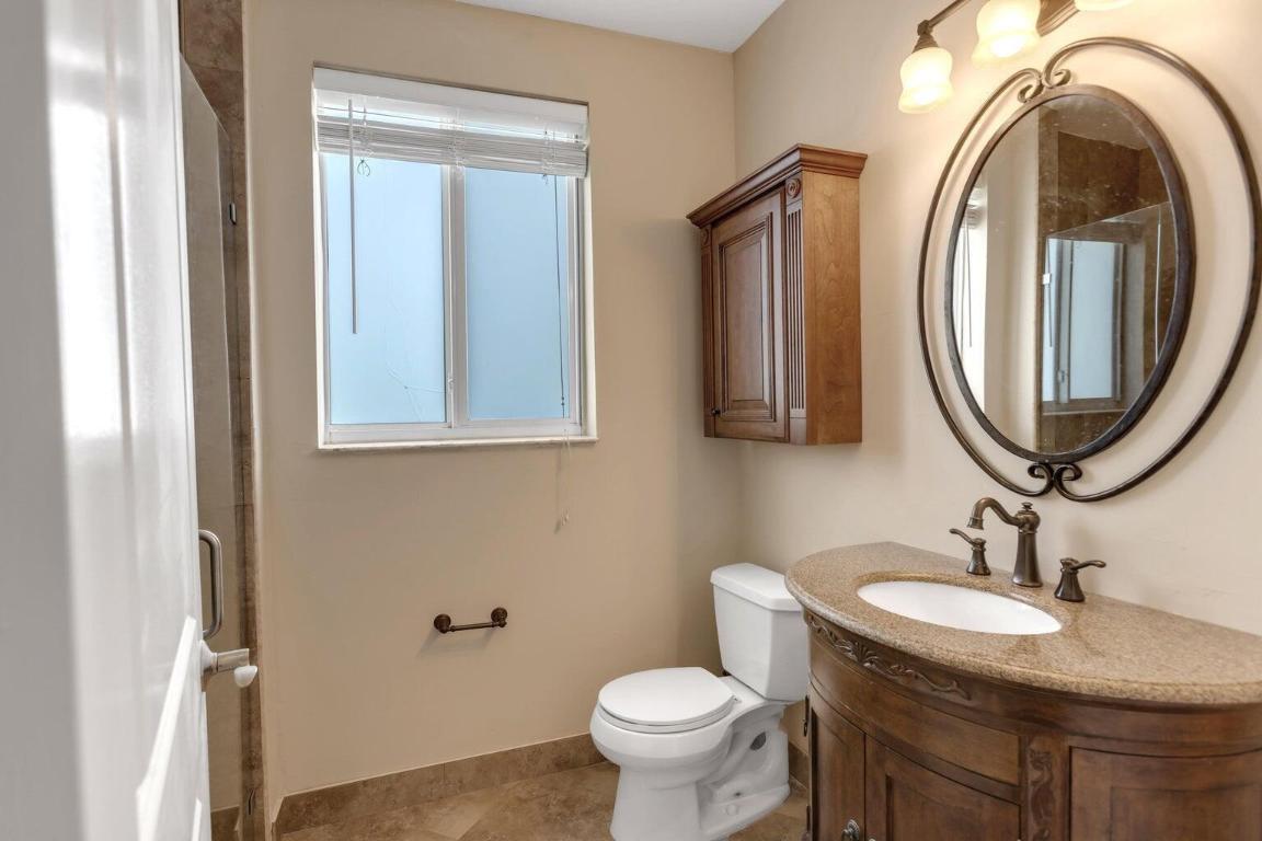 4500 SW 25th Terrace