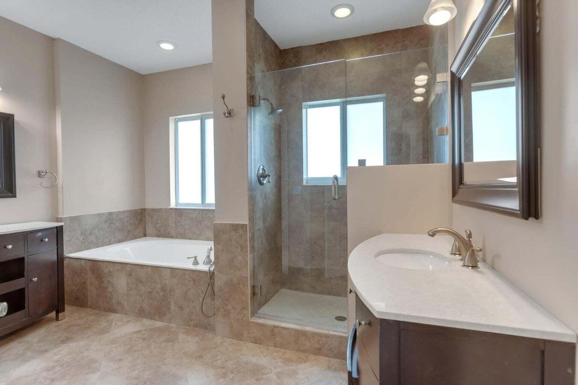 4500 SW 25th Terrace