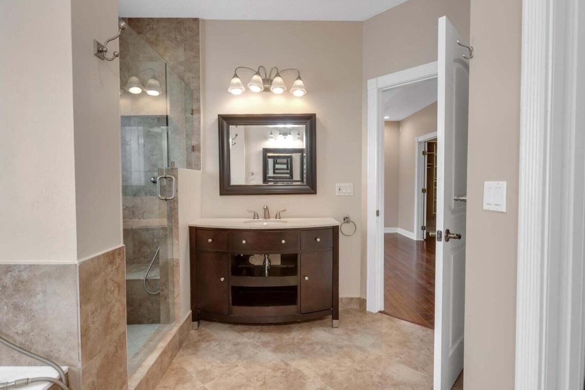 4500 SW 25th Terrace