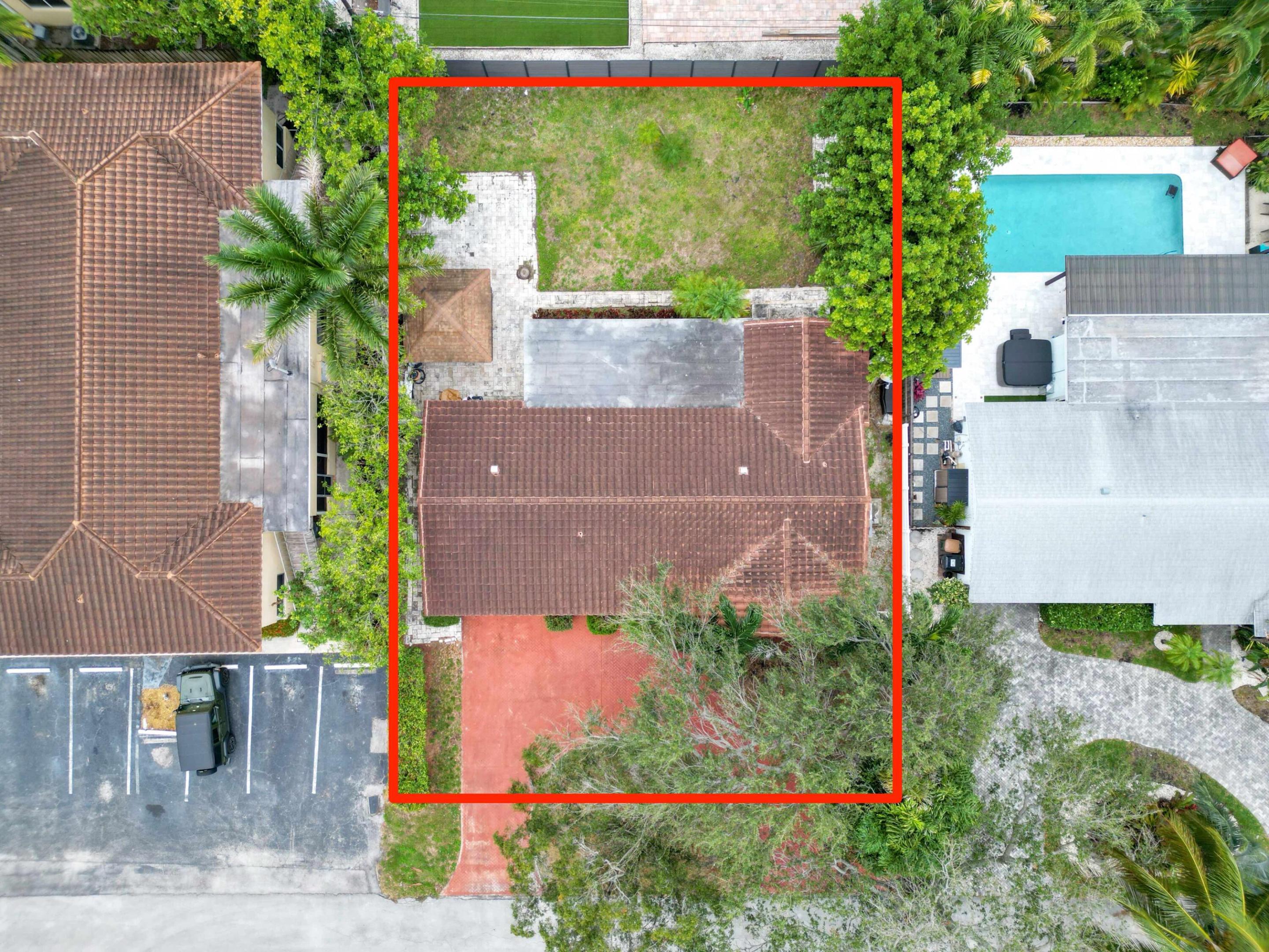 1921 NE 28th Court