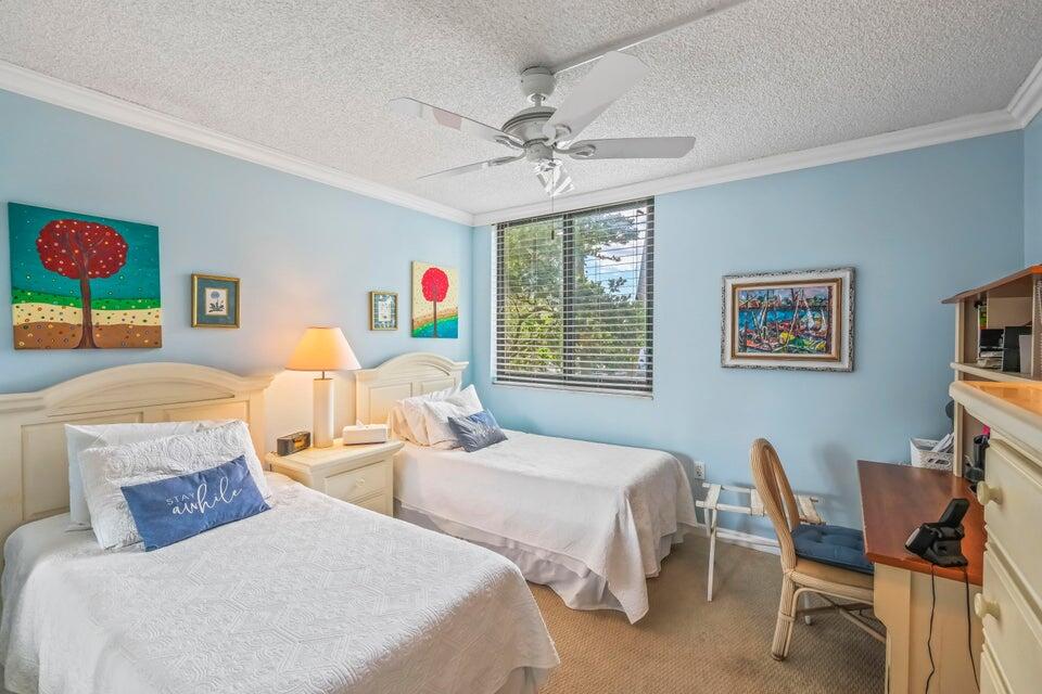 755 Dotterel Road 1105