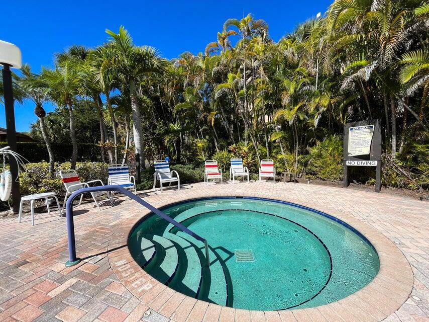 755 Dotterel Road 1105