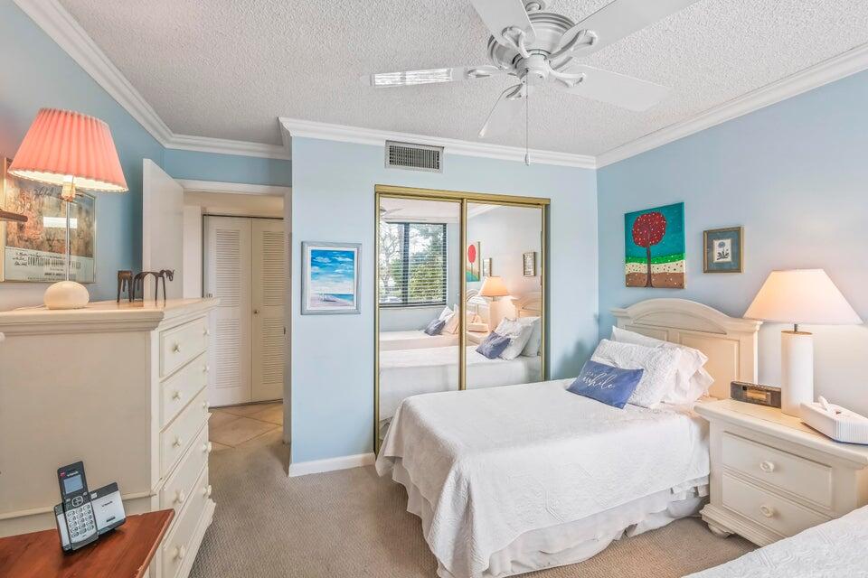 755 Dotterel Road 1105