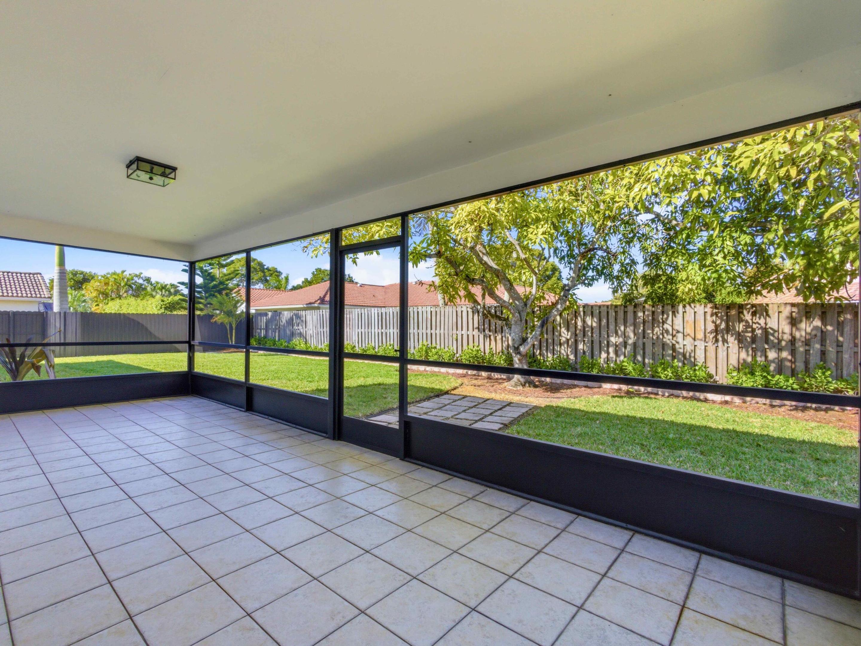 7838 Sunflower Drive